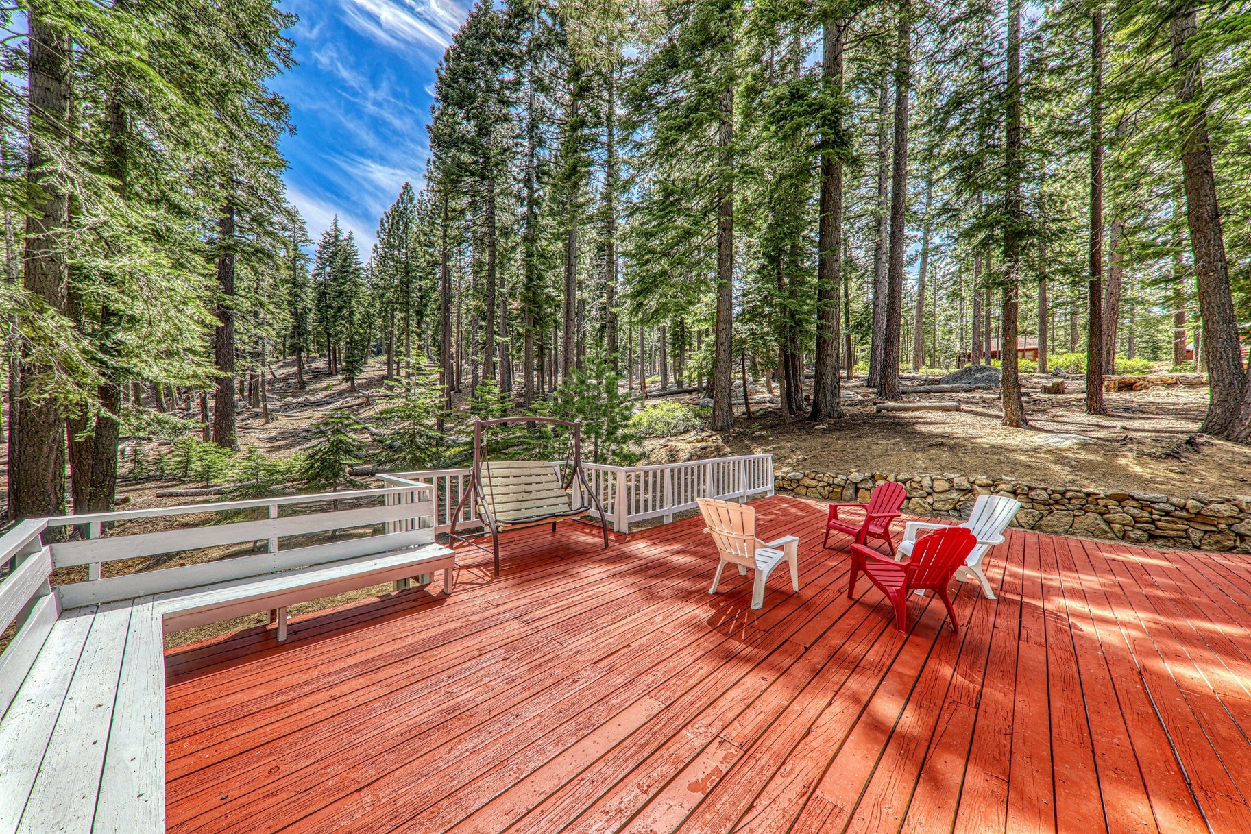  Lake Tahoe Sanctuary with HOA Pier, Beach, and Buoy Field - 物件實景