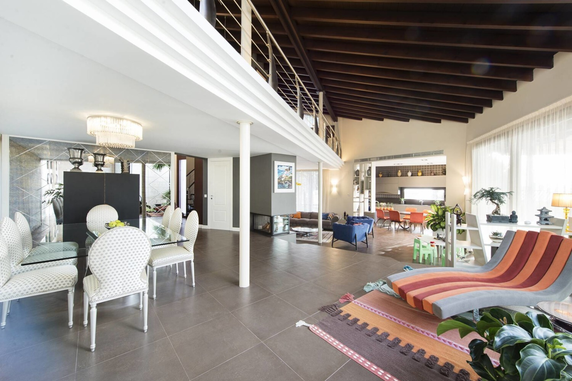  Spectacular villa of modern lines at 600 m from the beach - 物件實景