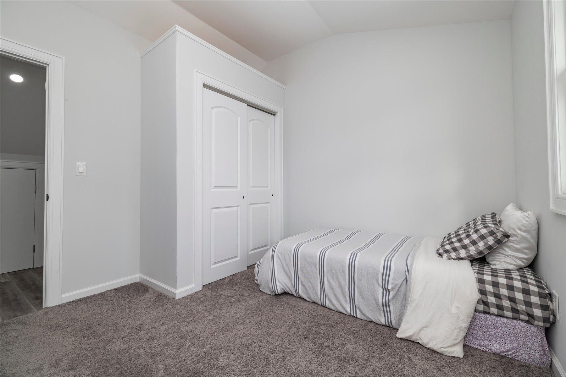  210 N Delaware Avenue, Massapequa, NY, 11758 - 物件實景