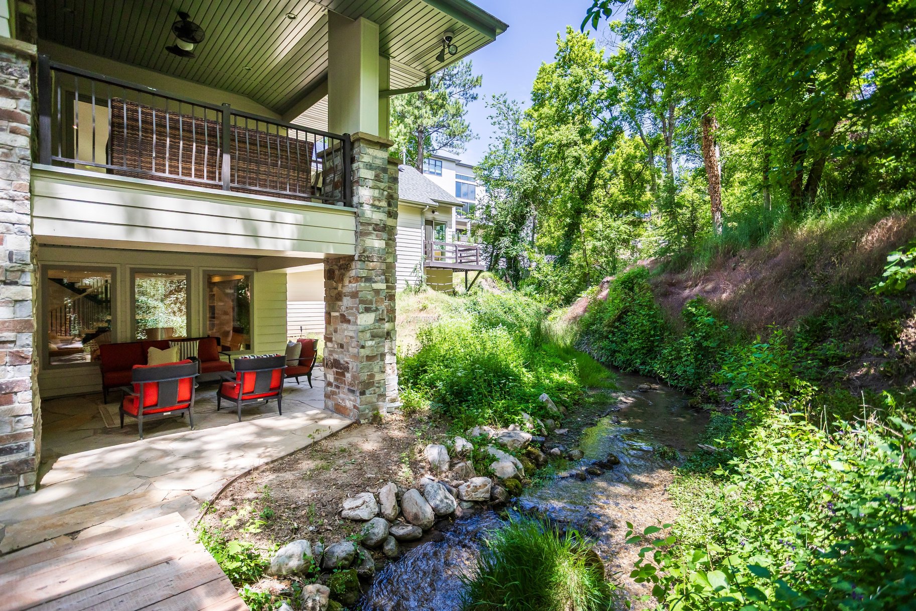  The Bend at Holladay, A Private Creekside Sanctuary - 物件實景