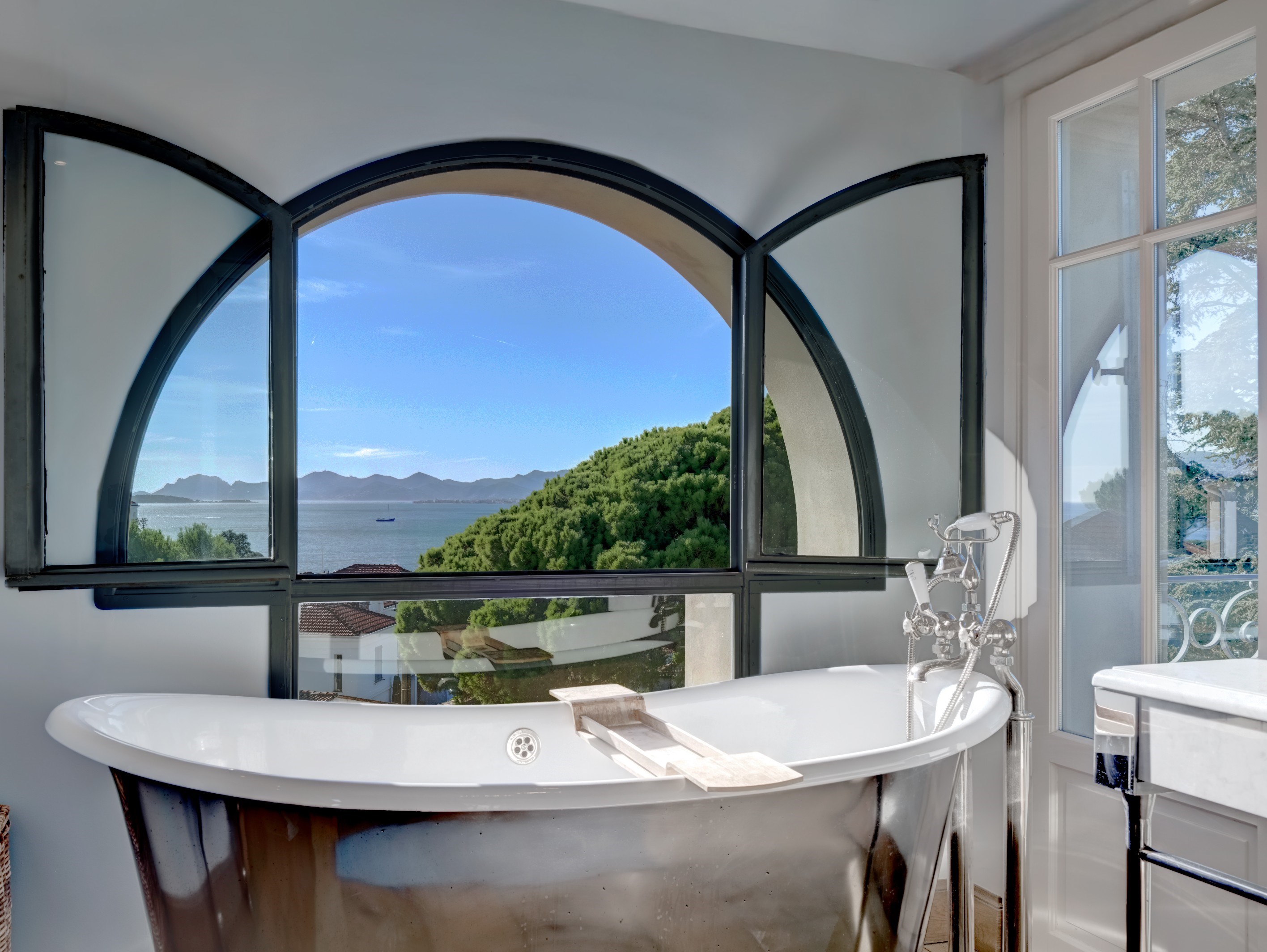  Exceptional sea view villa for sale in Cap d’Antibes west side, Côte d’Azur - 物件實景