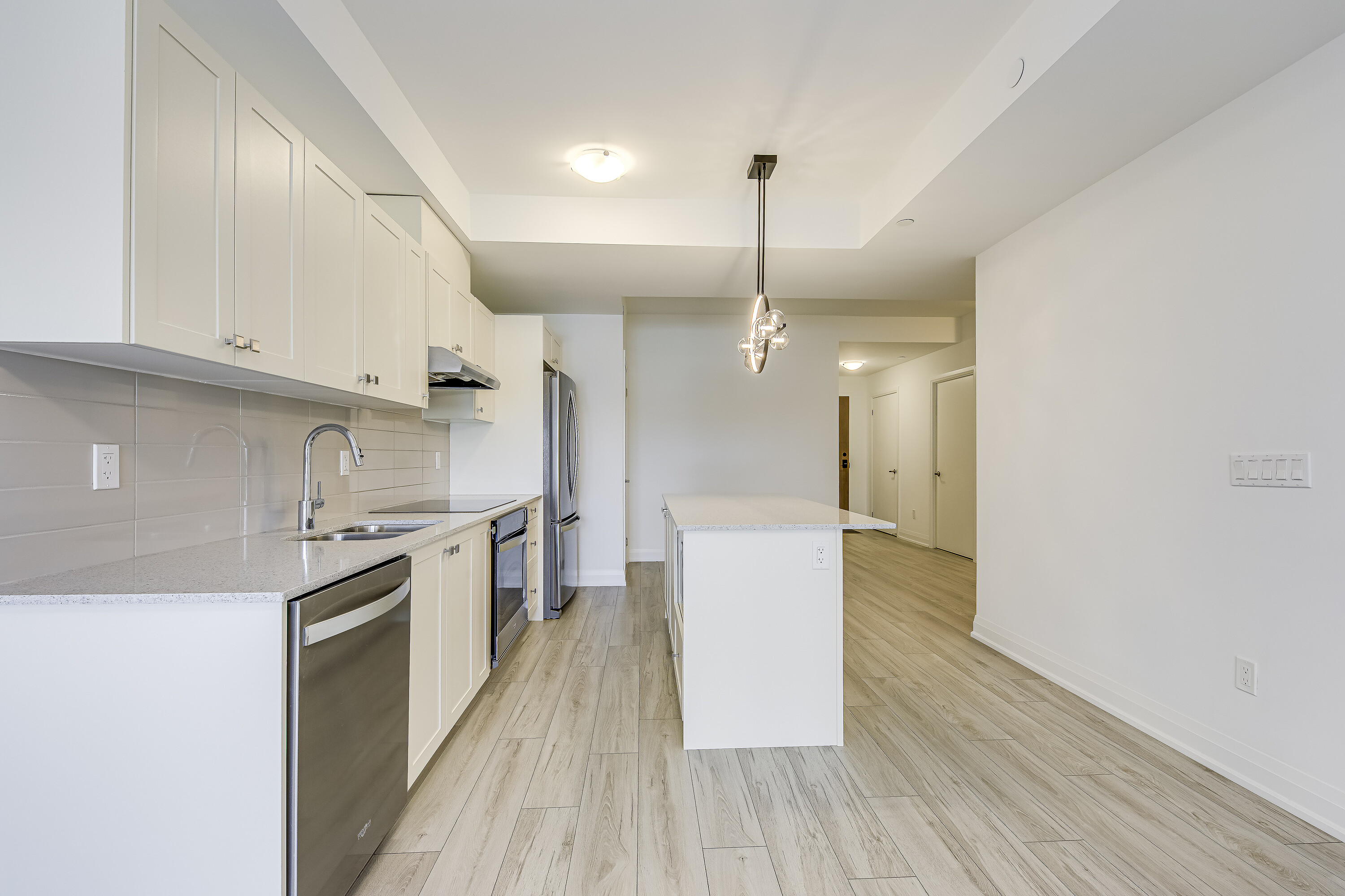  Modern Condo Living - 物件實景