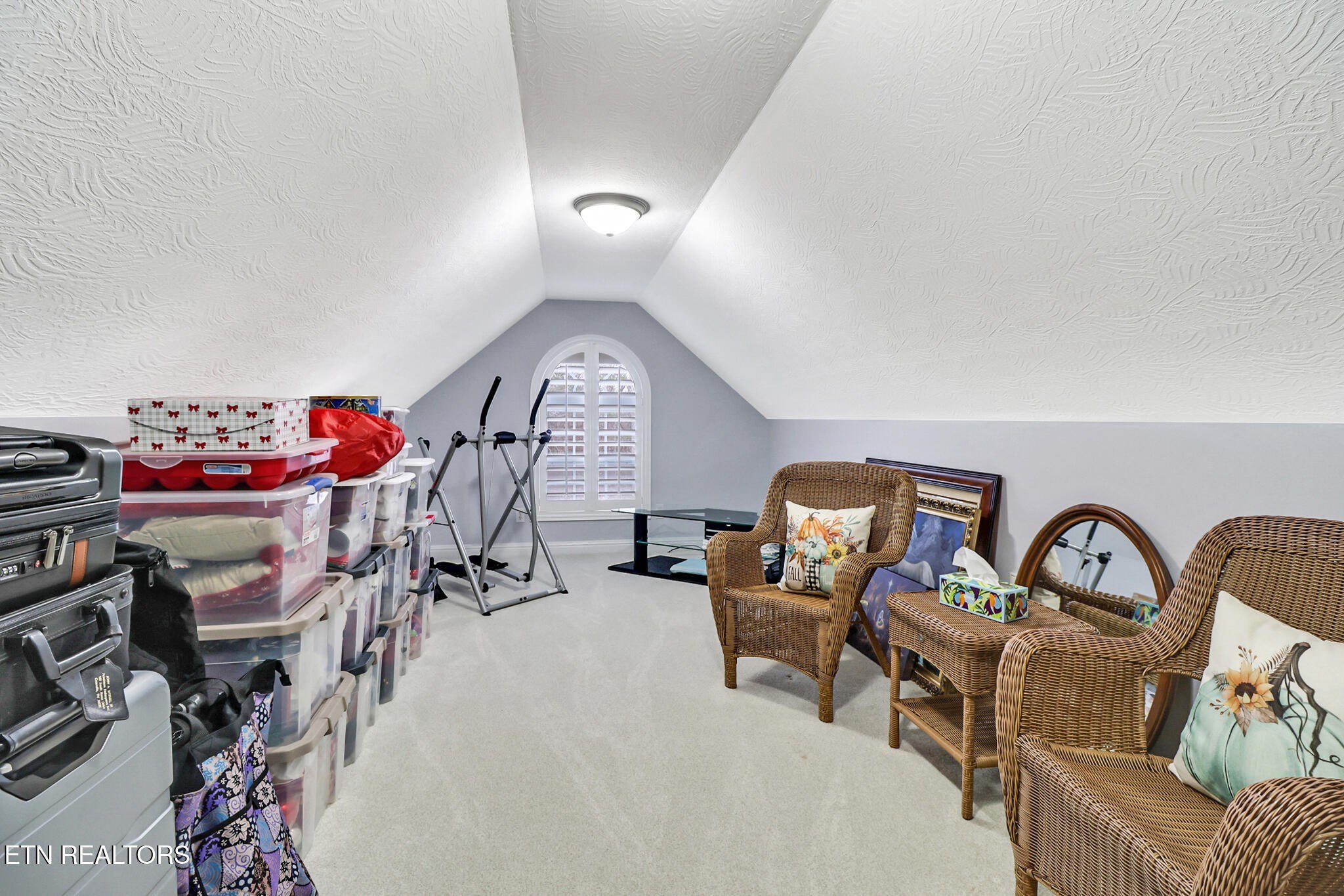 Crossville, Tennessee, 38555, United States, 3 Bedrooms Bedrooms, ,2 BathroomsBathrooms,Residential,For Sale,2008163