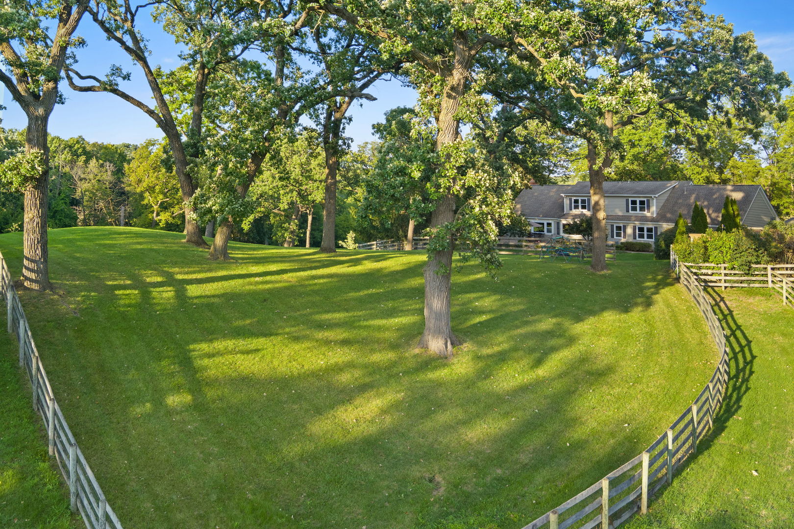 Barrington Hills, Illinois, 60010, United States, 5 Bedrooms Bedrooms, ,5 BathroomsBathrooms,Residential,For Sale,1938528
