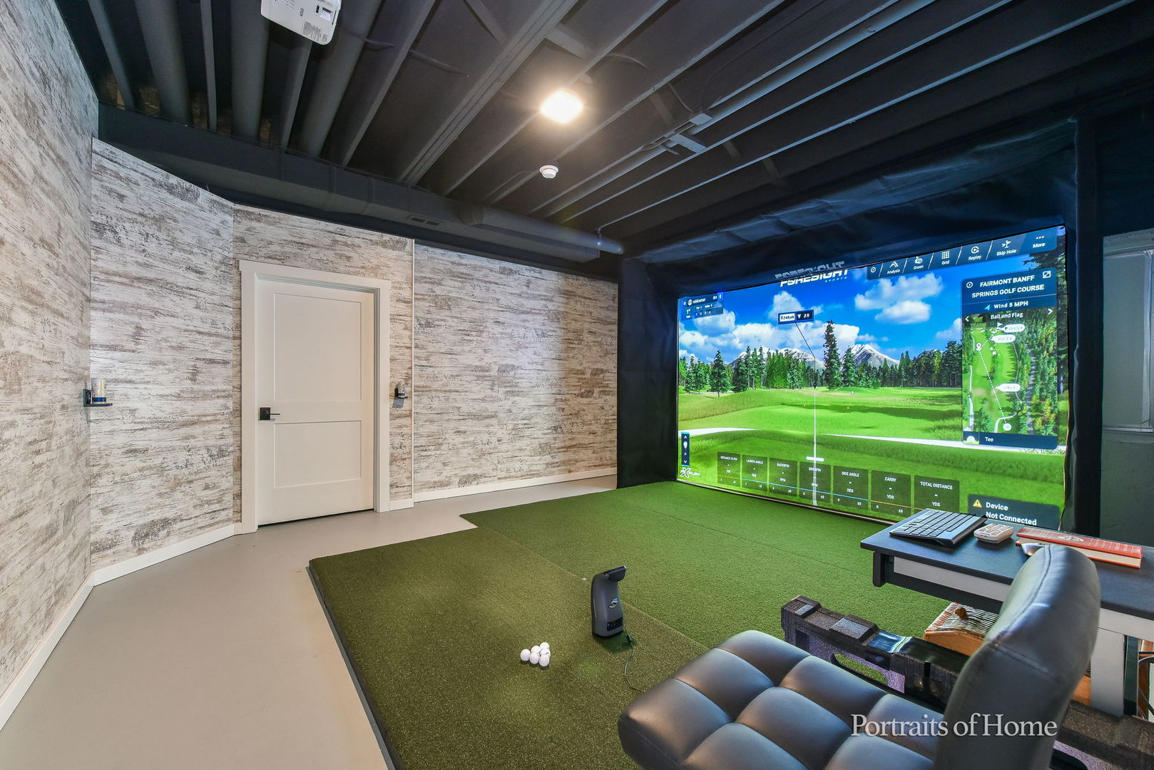 Naperville, Illinois, 60563, United States, 4 Bedrooms Bedrooms, ,4 BathroomsBathrooms,Residential,For Sale,1992094