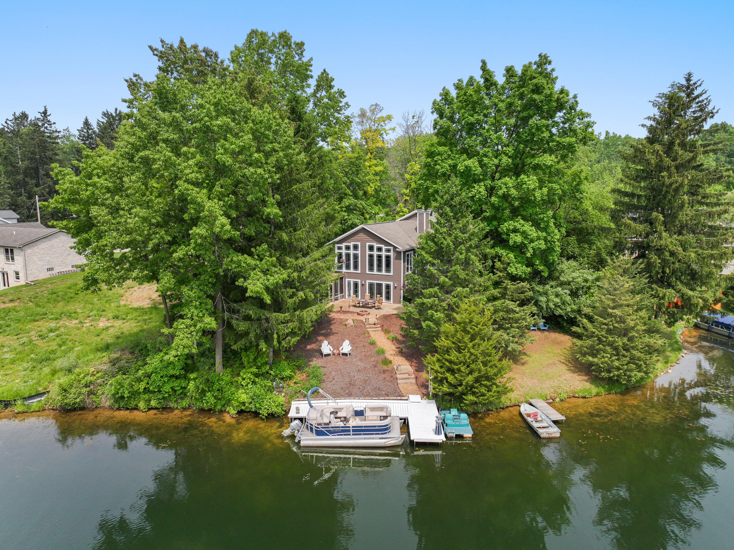 Jerome, Michigan, 49249, United States, 4 Bedrooms Bedrooms, ,3 BathroomsBathrooms,Residential,For Sale,1924396