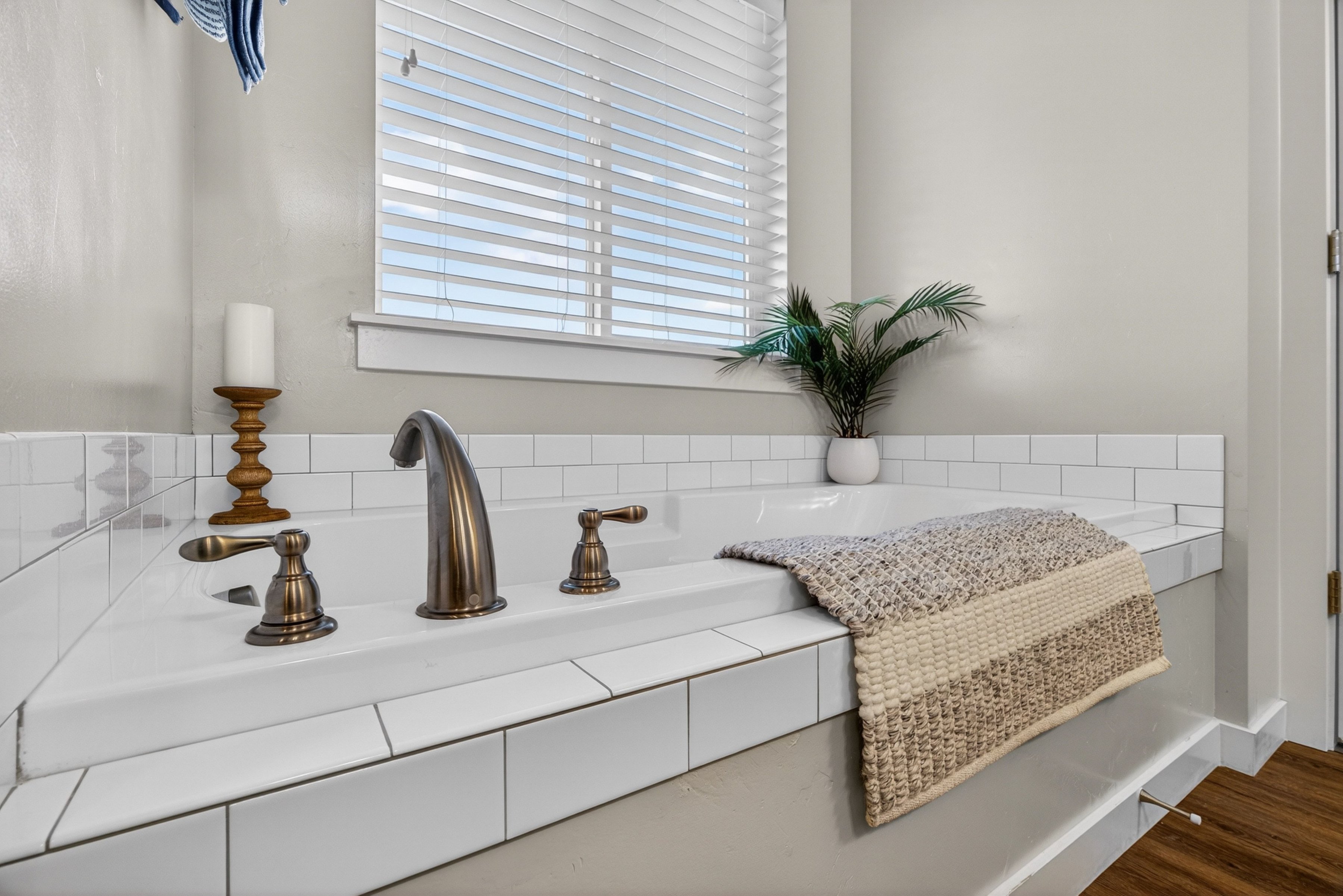  Impeccable Modern Craftsman in Eagle - 物件實景