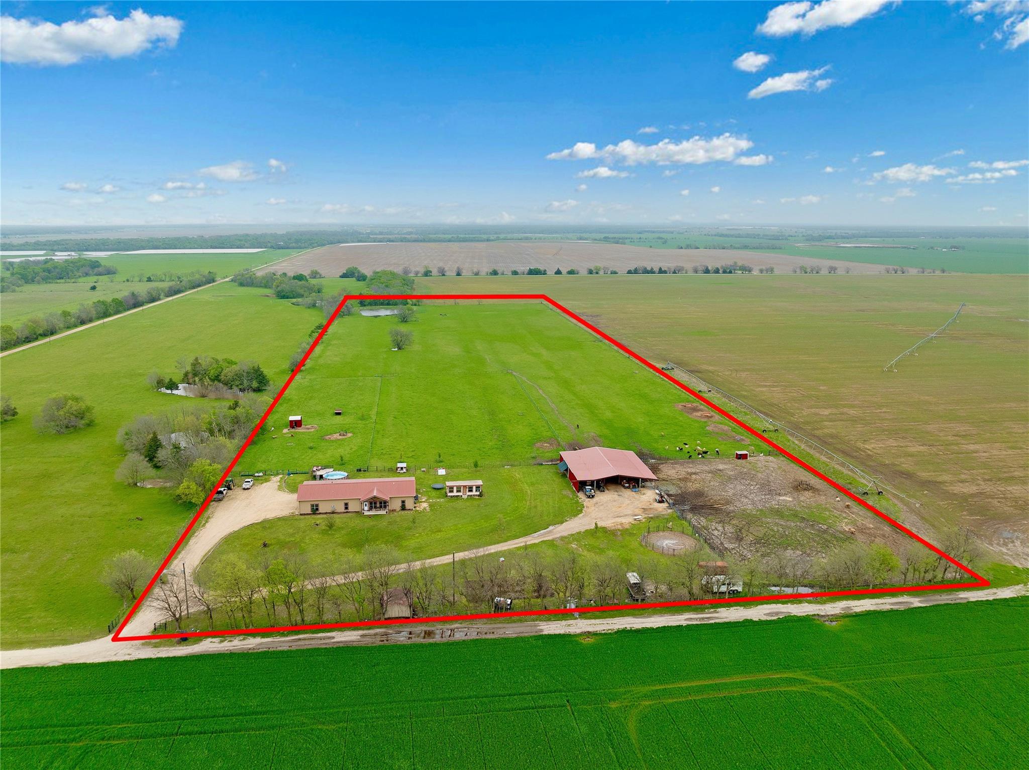 Honey Grove, Texas, 75446, United States, 3 Bedrooms Bedrooms, ,3 BathroomsBathrooms,Residential,For Sale,1937107