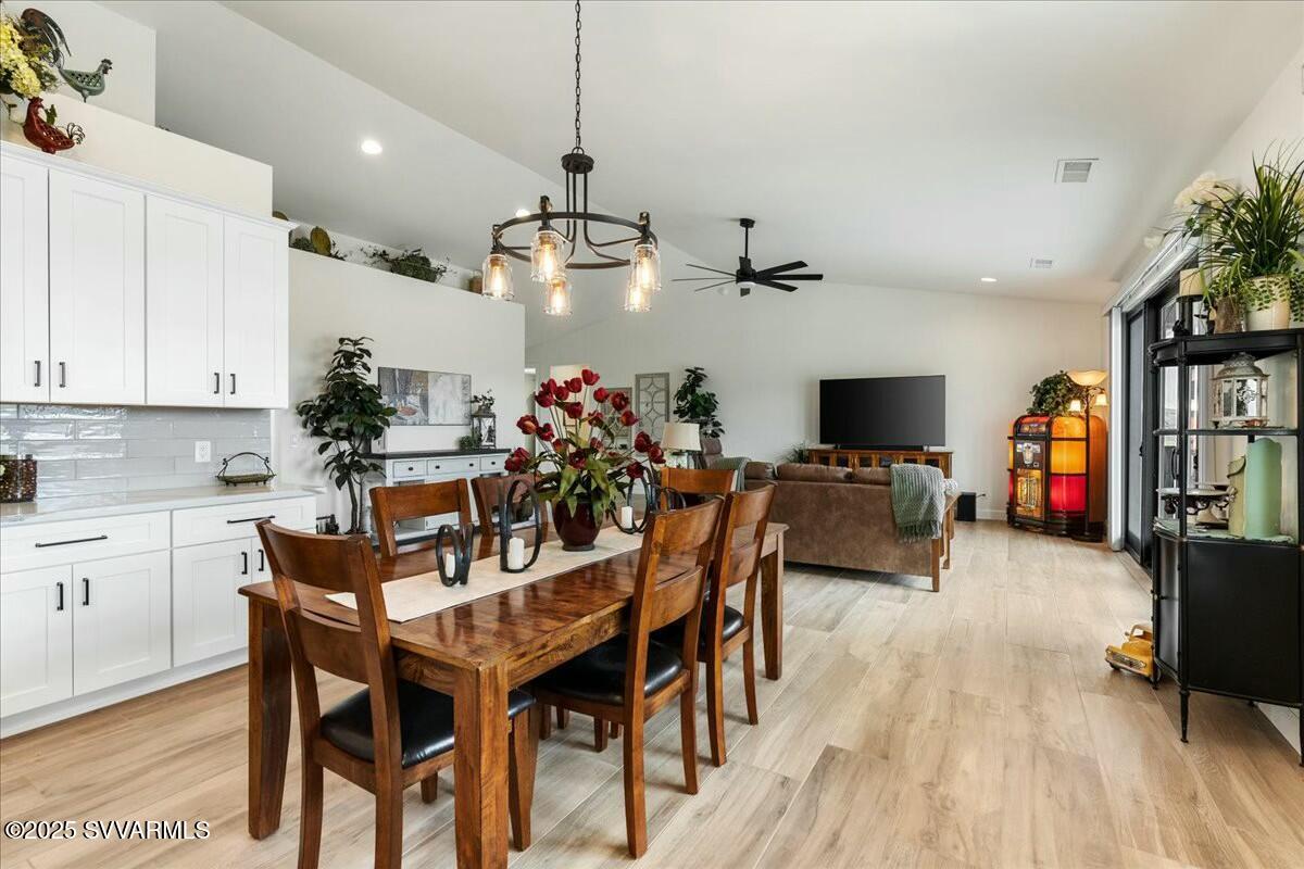 Cornville, Arizona, 86325, United States, 3 Bedrooms Bedrooms, ,1 BathroomBathrooms,Residential,For Sale,1867311
