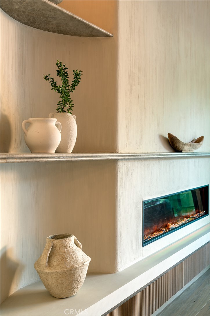 Sherman Oaks, California, 91423, United States, 6 Bedrooms Bedrooms, ,7 BathroomsBathrooms,Residential,For Sale,1990929