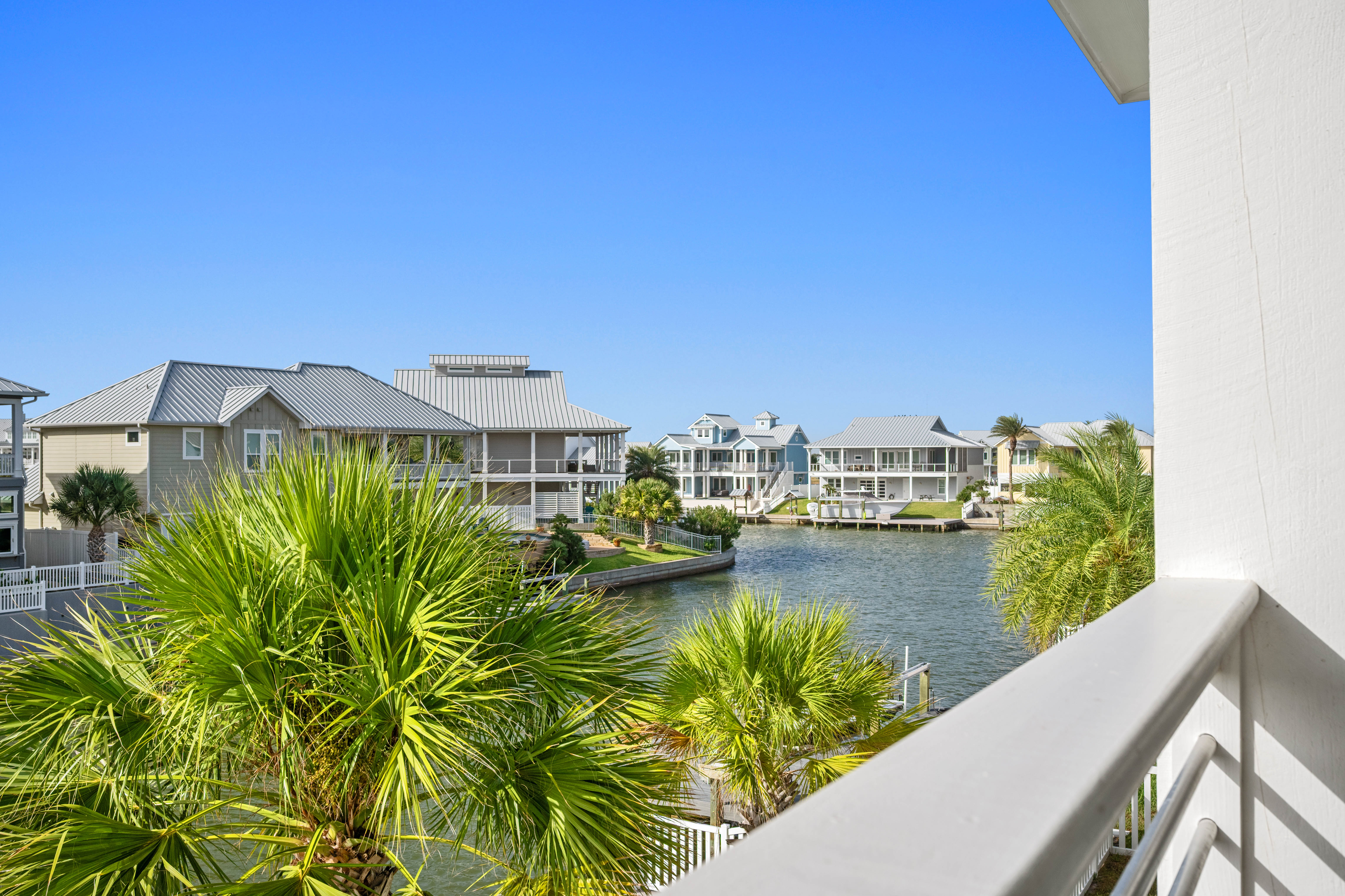  Luxury Waterfront Living - 物件實景