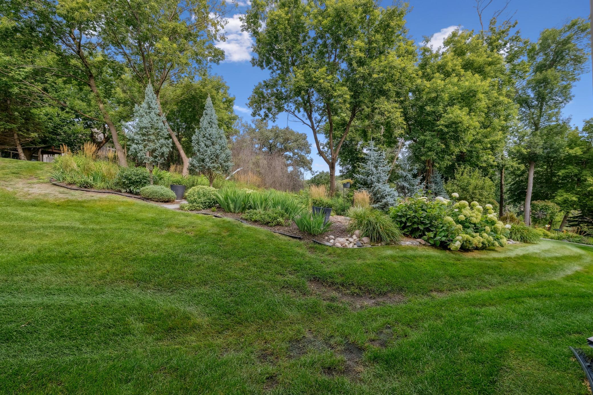 Plymouth, Minnesota, 55446, United States, 3 Bedrooms Bedrooms, ,2 BathroomsBathrooms,Residential,For Sale,1931417