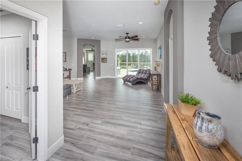 8234 Snowy Egret Place, Bradenton, Florida, 34202, United States, 5 Bedrooms Bedrooms, ,3 BathroomsBathrooms,Residential,For Sale,8234 Snowy Egret Place,1087484