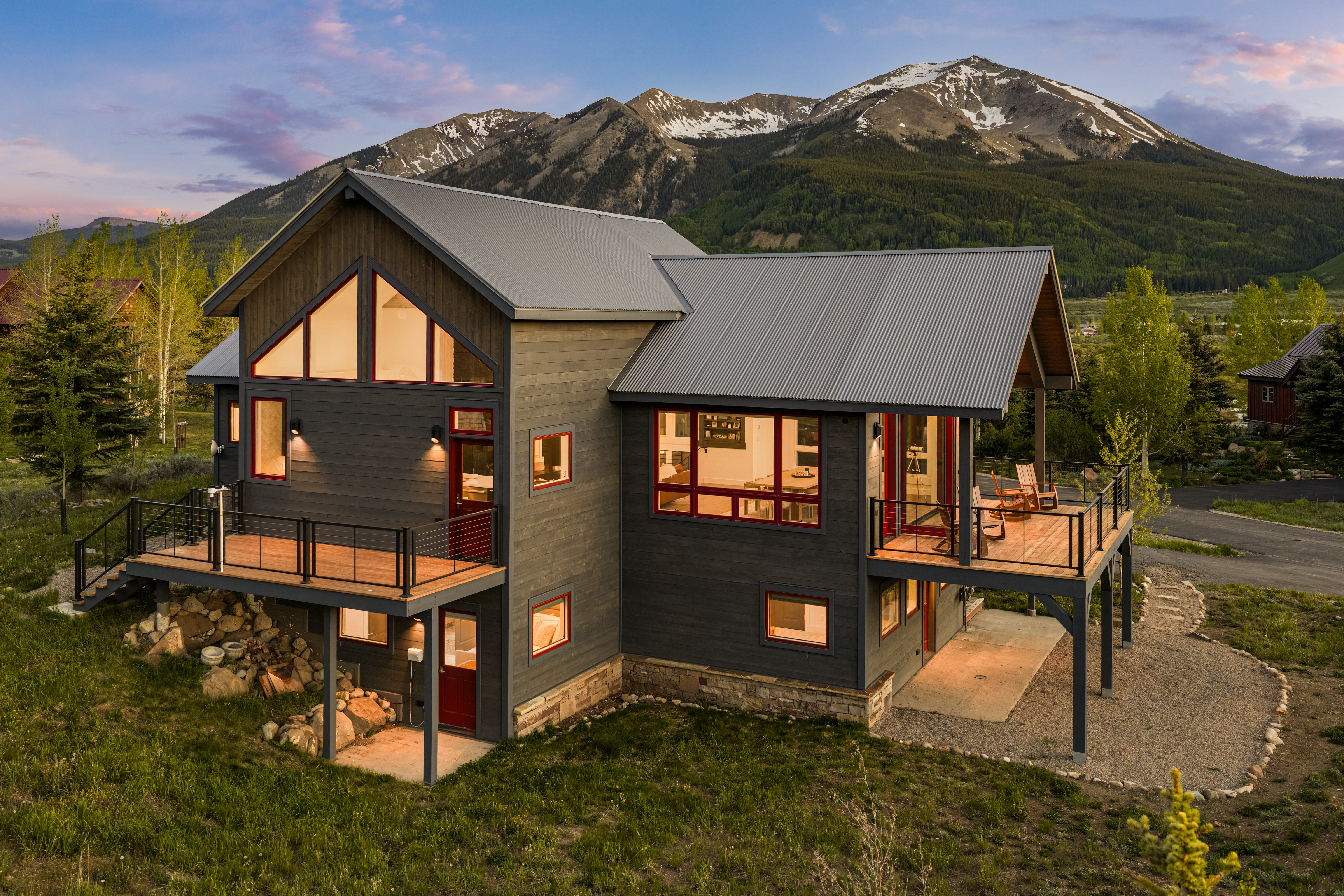  Extensively Reimagined, Fully-Furnished Masterpiece - 物件實景