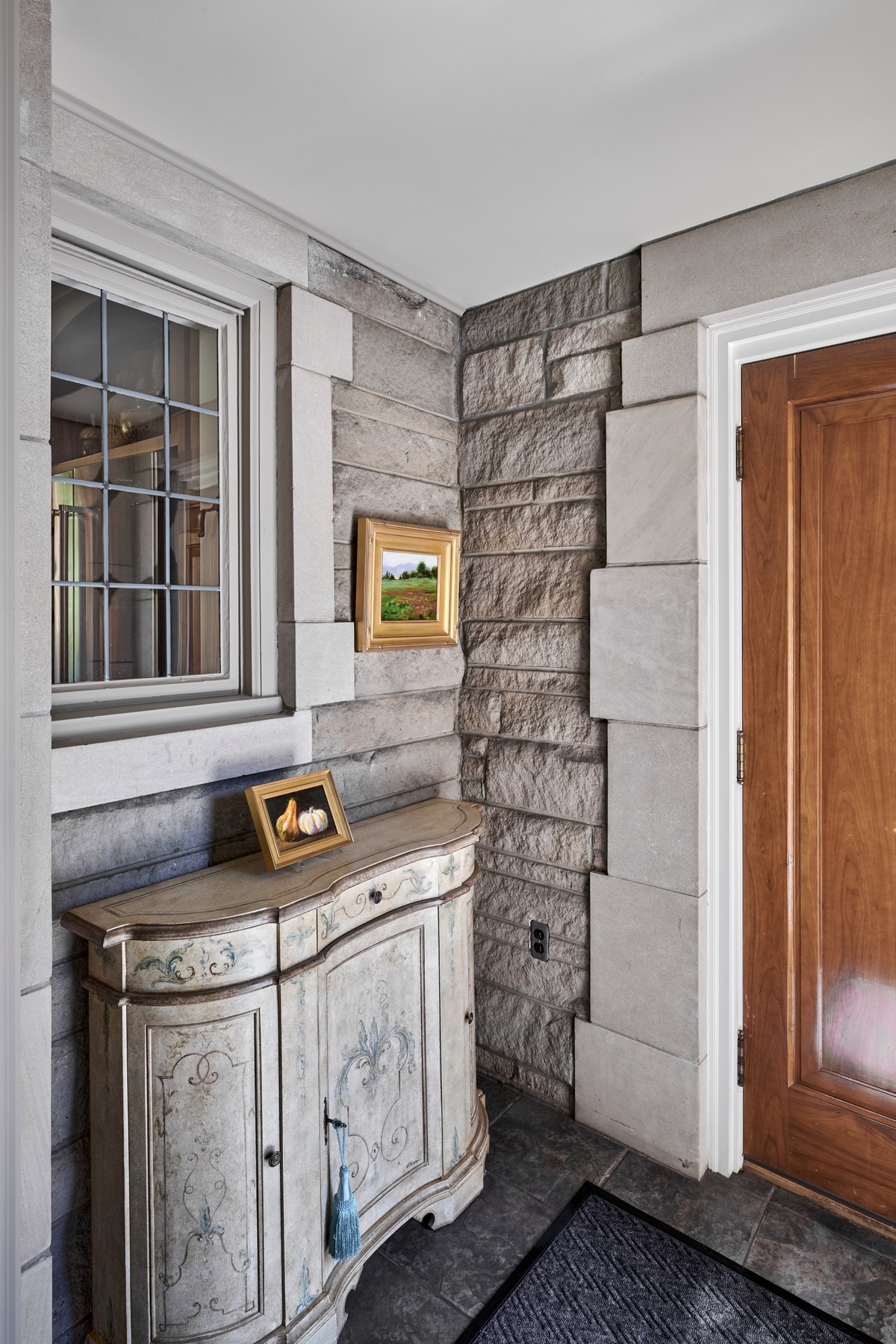  Impeccably Crafted 5 Bedroom Limestone Chateau - 物件實景