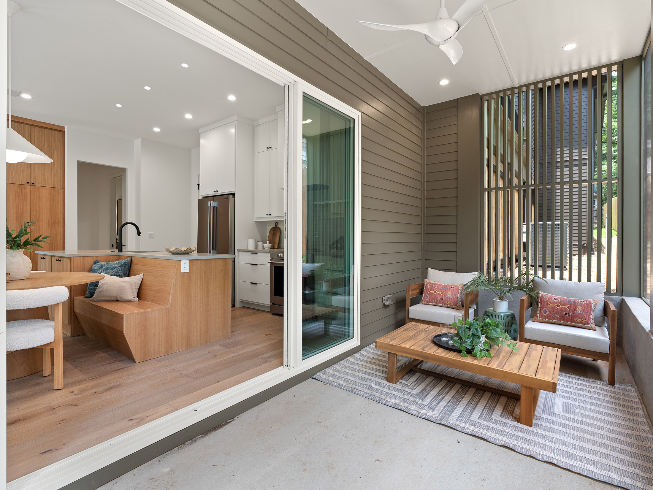  Modern Simplicity in Peaceful Winnona Park - 物件實景