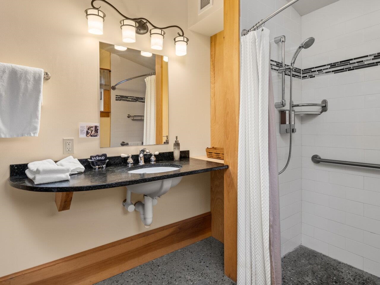 Ripton, Vermont, 05766, United States, 11 Bedrooms Bedrooms, ,11 BathroomsBathrooms,Residential,For Sale,1736347