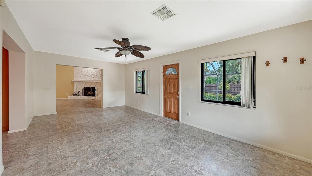 Bradenton, Florida, 34209, United States, 3 Bedrooms Bedrooms, ,2 BathroomsBathrooms,Residential,For Sale,2001818