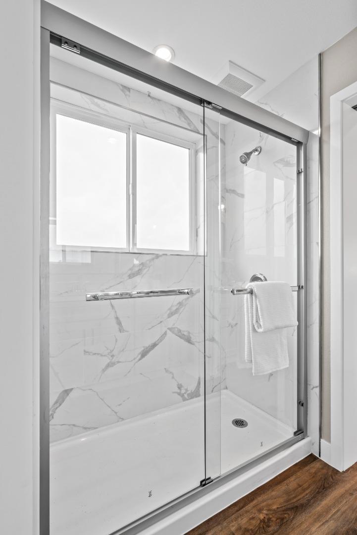 South San Francisco, California, 94080, United States, 4 Bedrooms Bedrooms, ,4 BathroomsBathrooms,Residential,For Sale,1978903