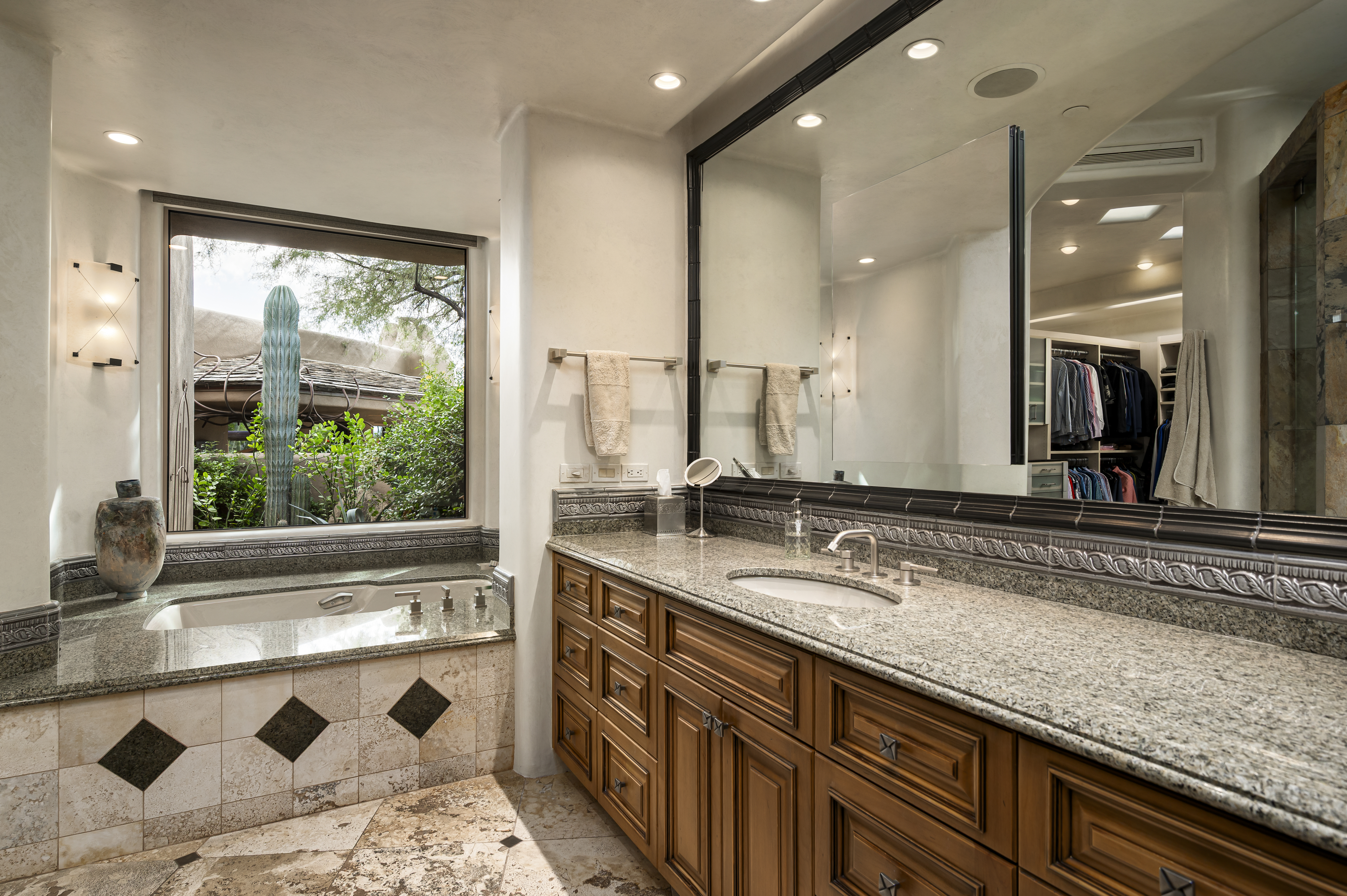  7638 E Whisper Rock Trail¦Scottsdale, AZ - 物件實景