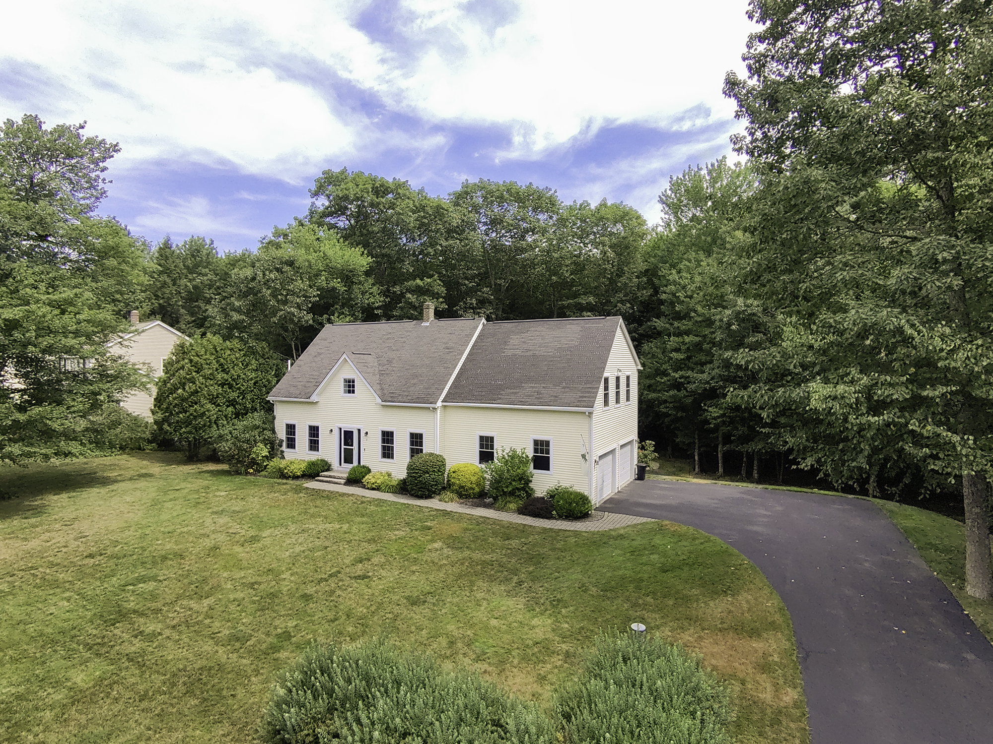 Gorham, Maine, 04038, United States, 4 Bedrooms Bedrooms, ,3 BathroomsBathrooms,Residential,For Sale,1914155