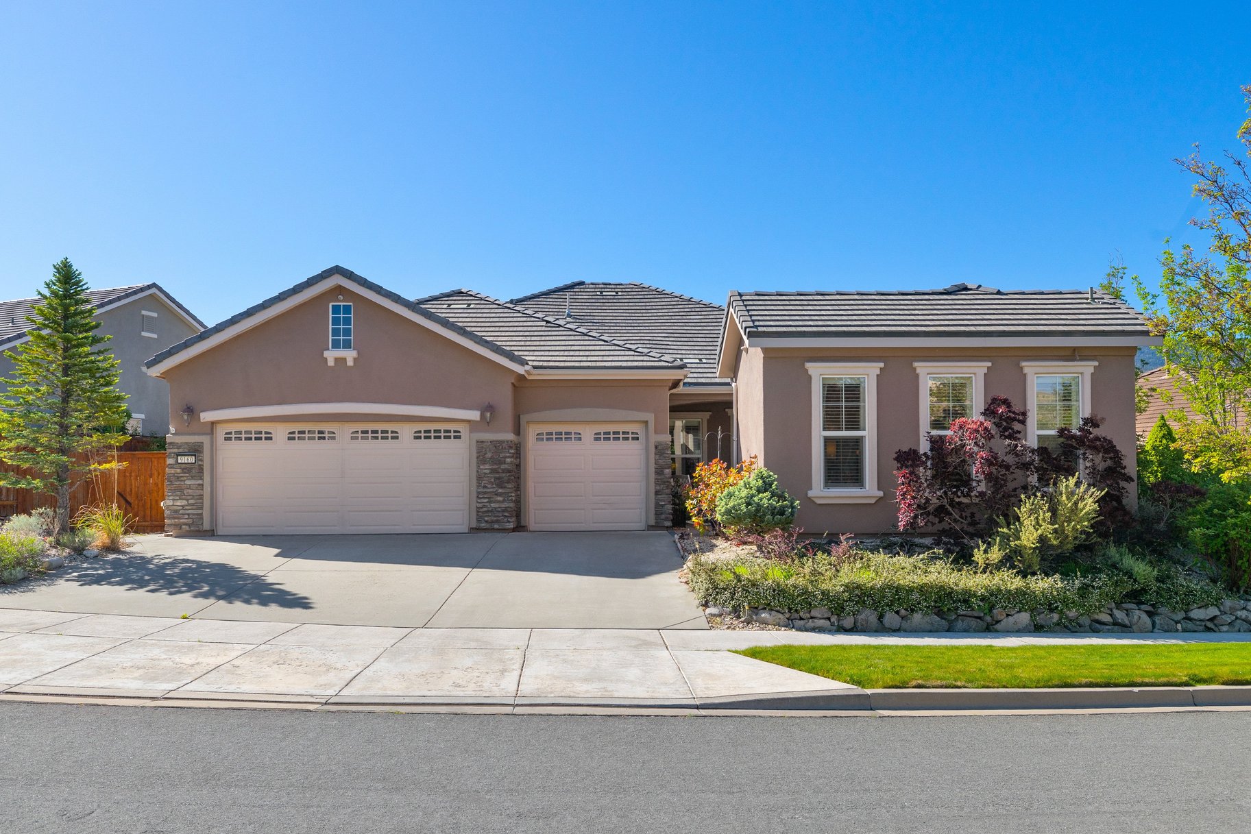  Sierra Canyon’s Largest Floor Plan with Sweeping Mountain & Sunset Views - 物件實景