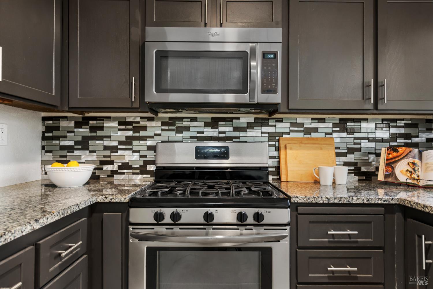 Fairfield, California, 94533, United States, 3 Bedrooms Bedrooms, ,2 BathroomsBathrooms,Residential,For Sale,1974145