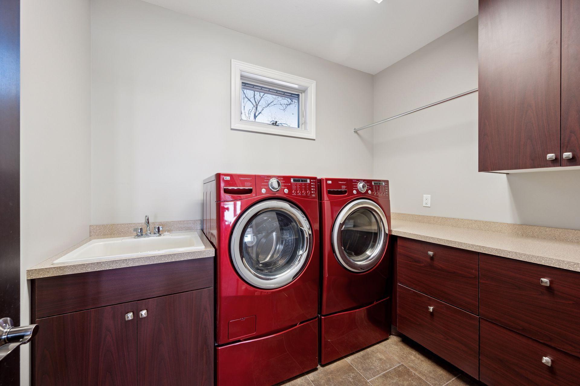 Spicer, Minnesota, 56288, United States, 5 Bedrooms Bedrooms, ,3 BathroomsBathrooms,Residential,For Sale,1993324