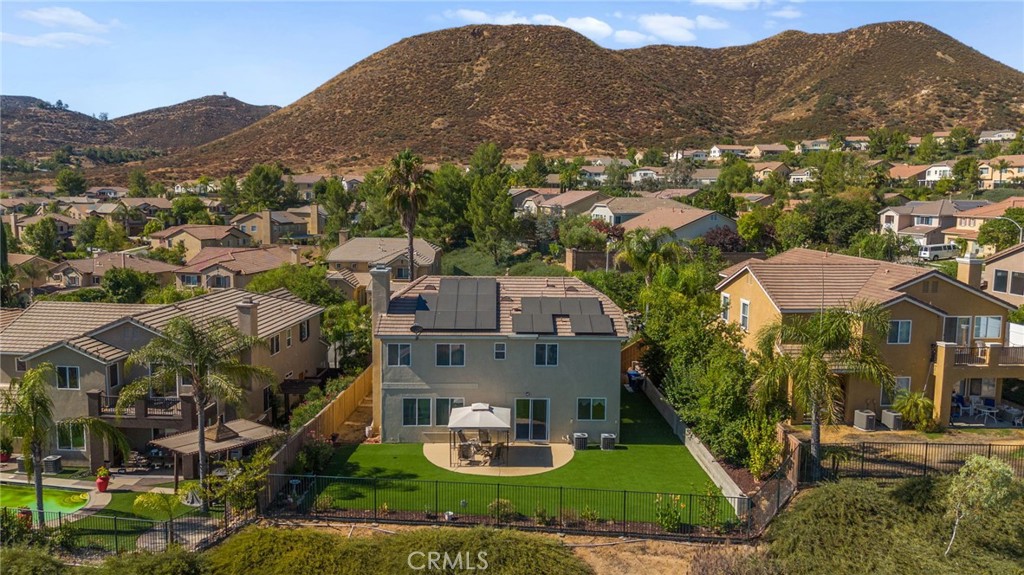 Lake Elsinore, California, 92532, United States, 5 Bedrooms Bedrooms, ,4 BathroomsBathrooms,Residential,For Sale,1989884