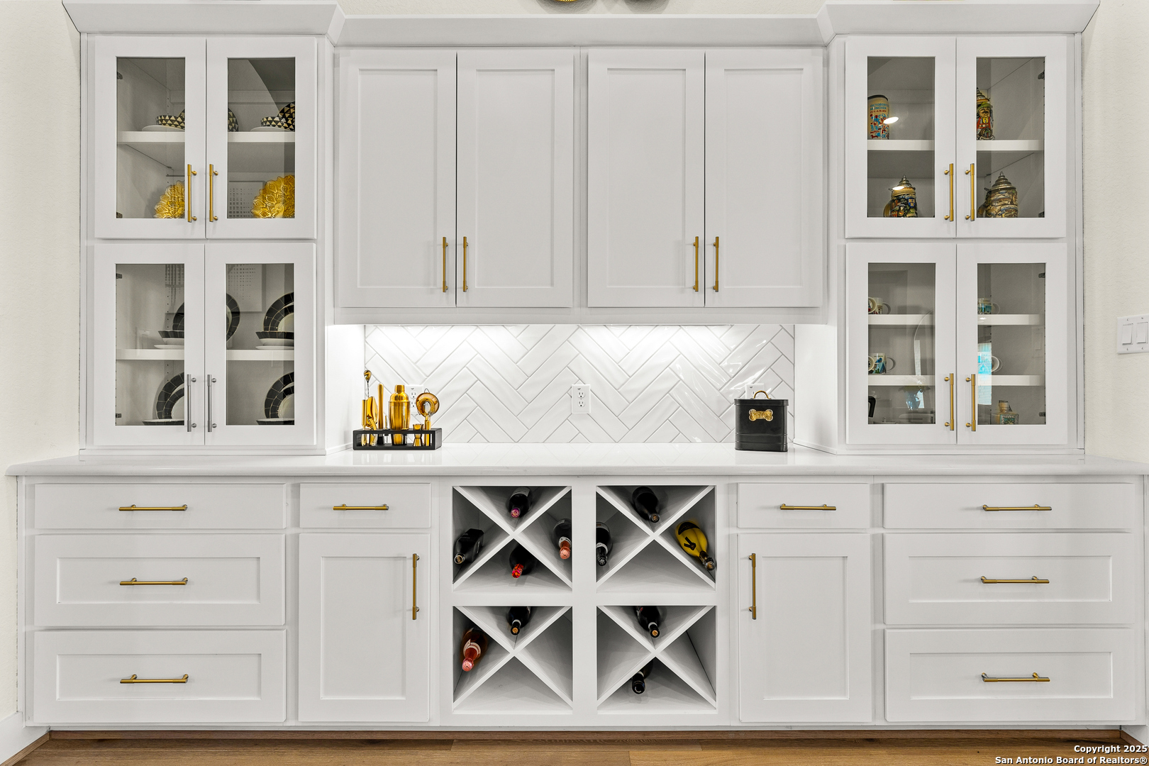 Cibolo, Texas, 78108, United States, 4 Bedrooms Bedrooms, ,4 BathroomsBathrooms,Residential,For Sale,1982073