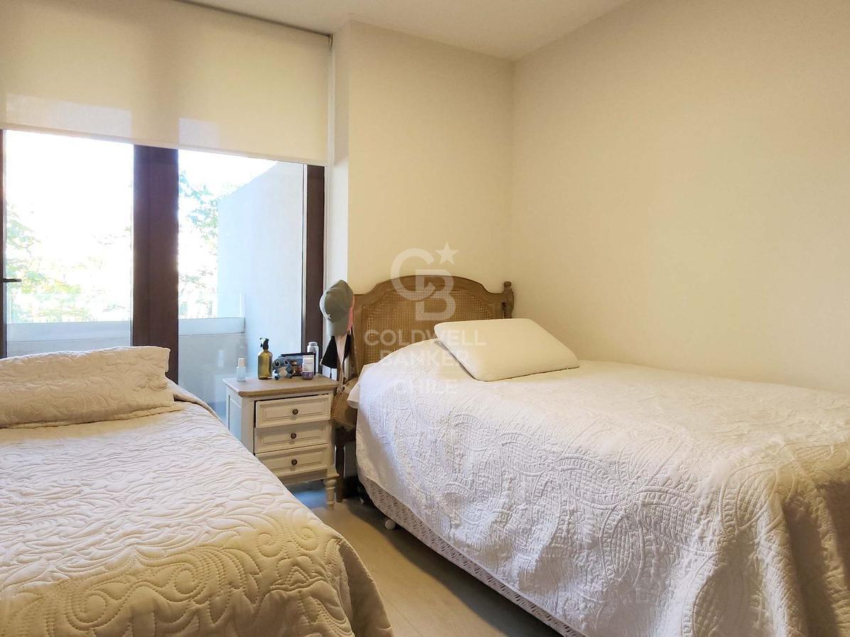 Lo Barnechea, Chile, 2 Bedrooms Bedrooms, ,2 BathroomsBathrooms,Residential,For Sale,1807621