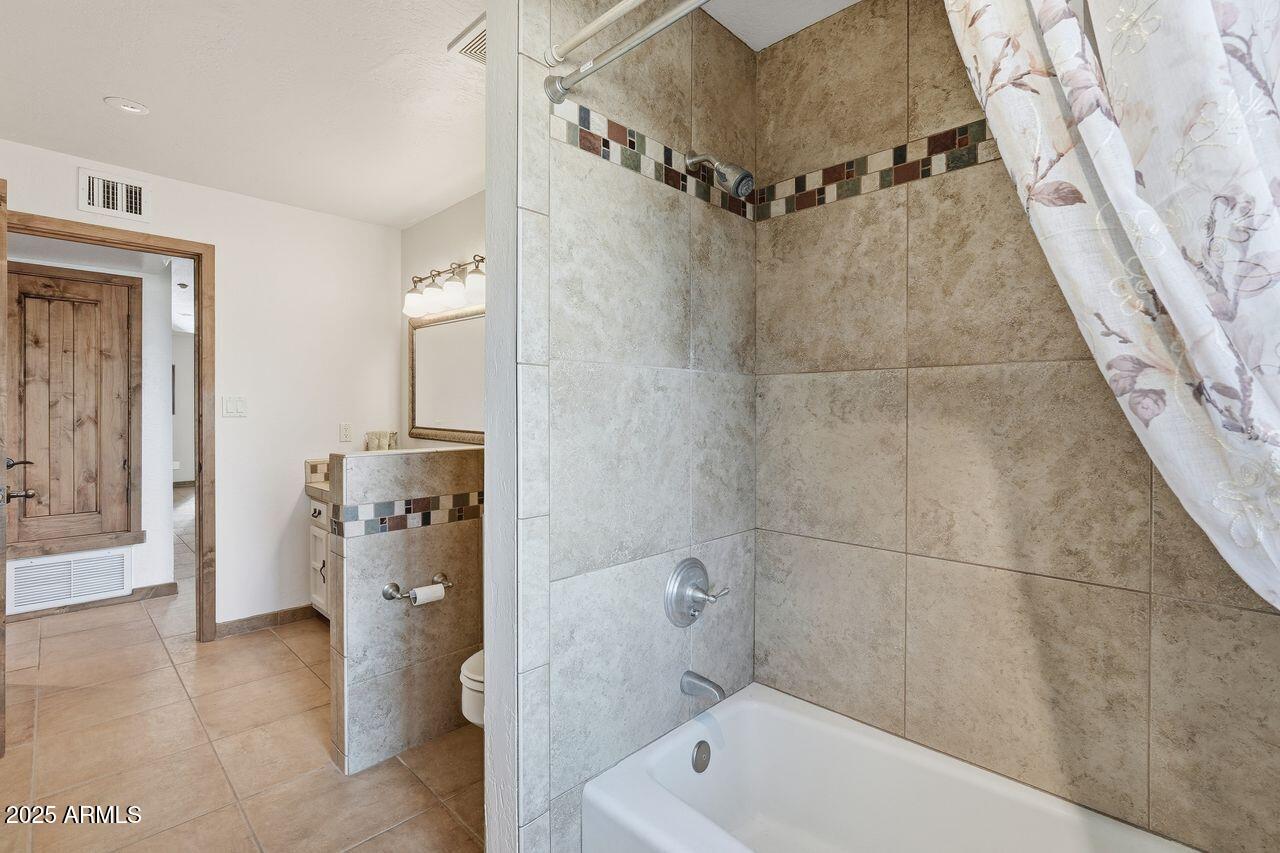 Fountain Hills, Arizona, 85268, United States, 5 Bedrooms Bedrooms, ,5 BathroomsBathrooms,Residential,For Sale,1998459