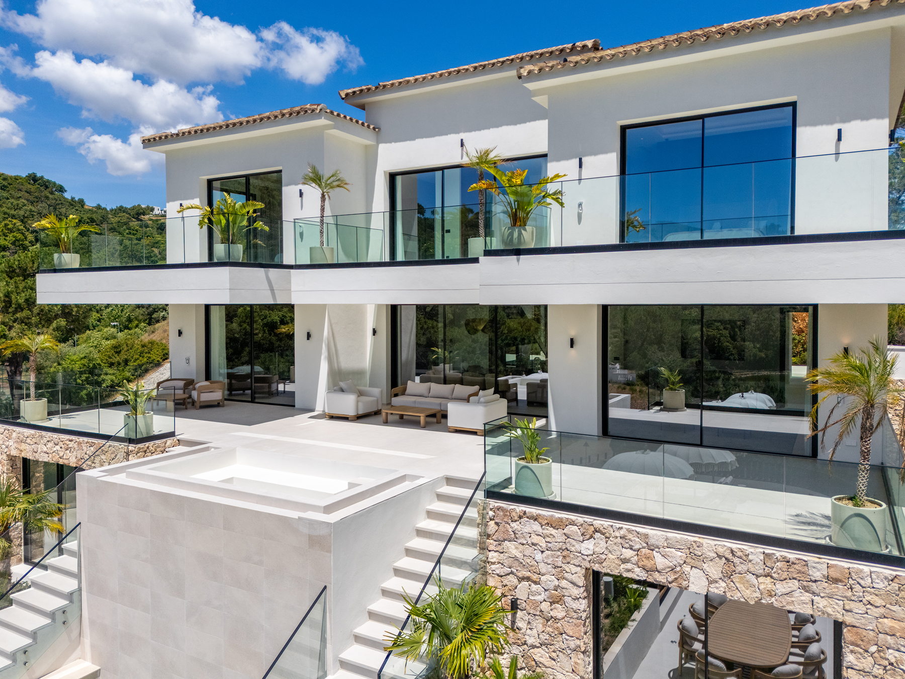  Contemporary villa with panoramic views in Montemayor, Benahavis - 物件實景