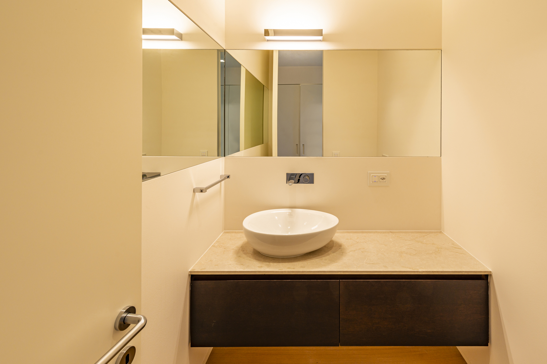  Minergie Plus Apartment of 4.5 Rooms with Garden - Lugano - 物件實景