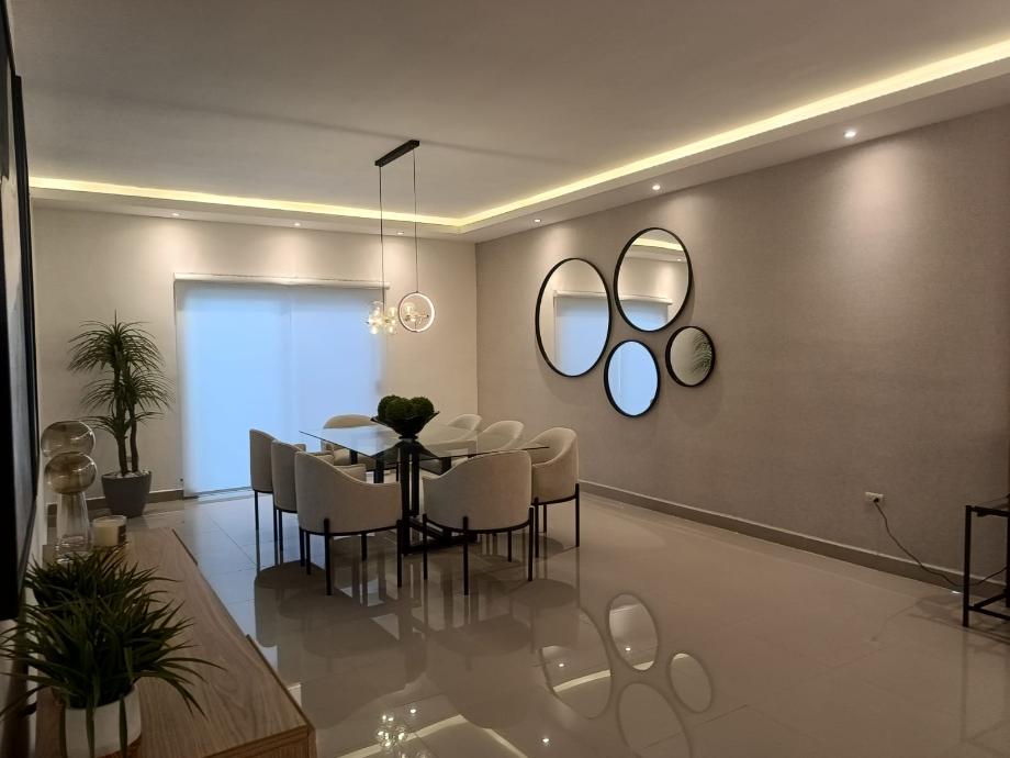 Cerrada Piment?n, Torreón, Coahuila de Zaragoza, 27400, Mexico, 3 Bedrooms Bedrooms, ,3 BathroomsBathrooms,Residential,For Sale,Cerrada Piment?n,1672264