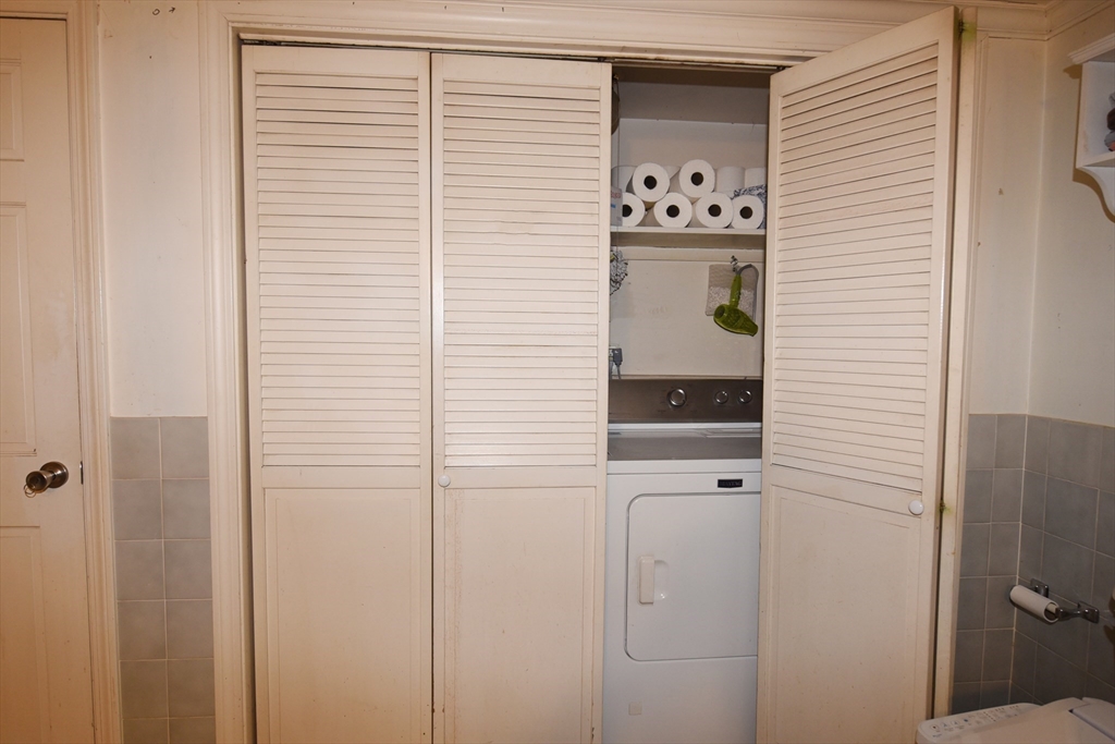 Rockland, Massachusetts, 02370, United States, 3 Bedrooms Bedrooms, ,2 BathroomsBathrooms,Residential,For Sale,1903507
