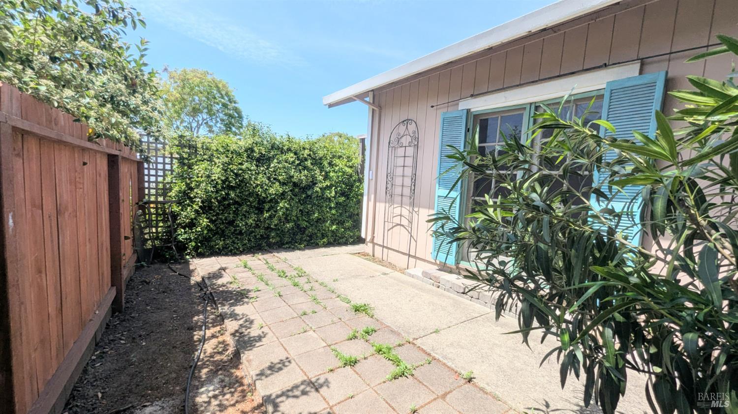 Santa Rosa, California, 95401, United States, 3 Bedrooms Bedrooms, ,2 BathroomsBathrooms,Residential,For Sale,1827098