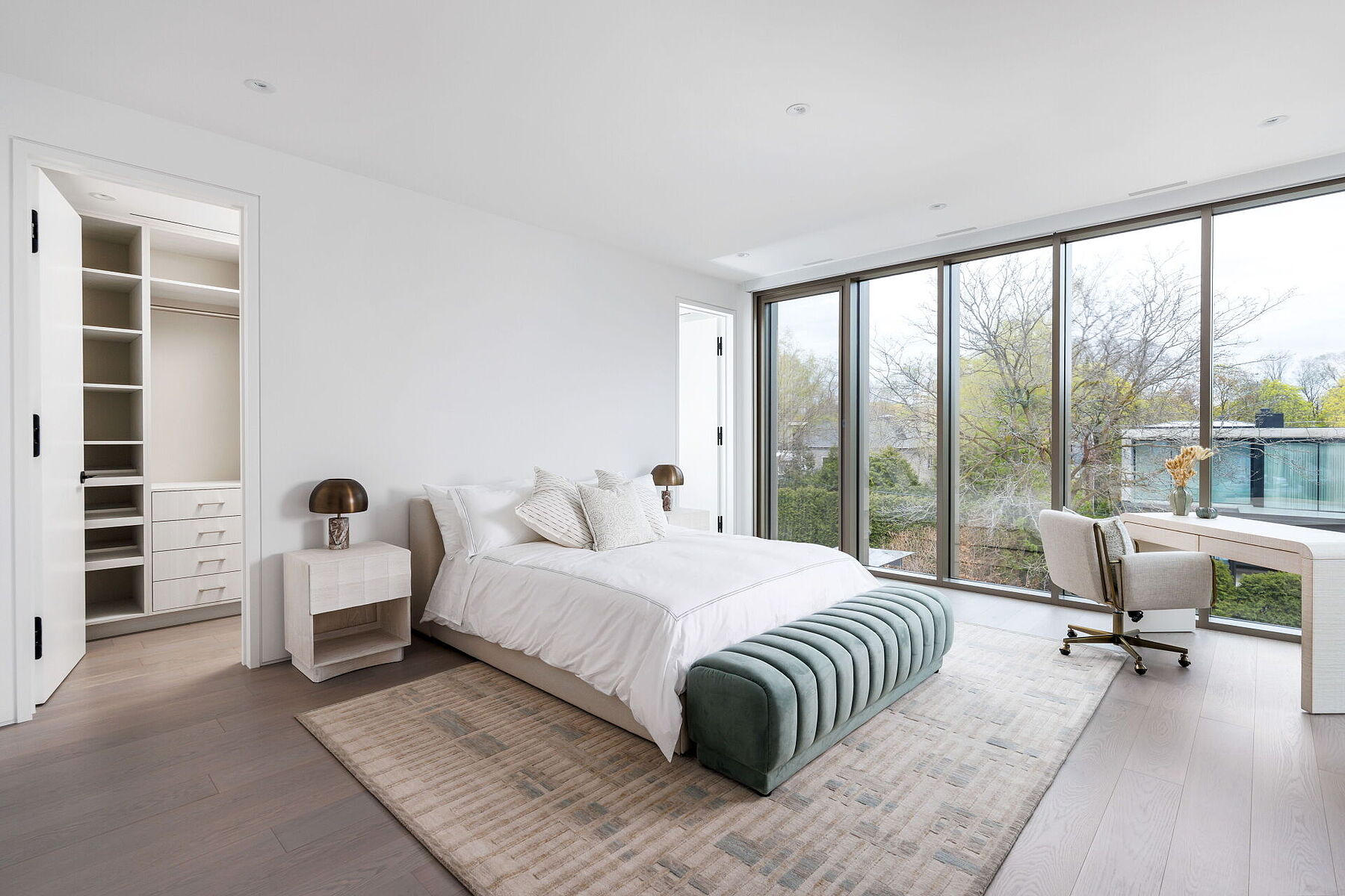  Iconic New Forest Hill Build - 物件實景