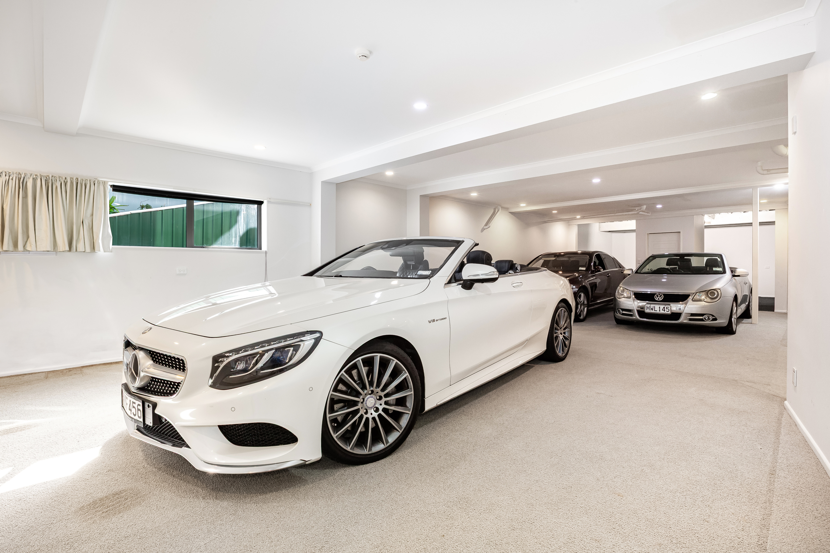  A liveable car museum-displaying at least 12 cars - 物件實景