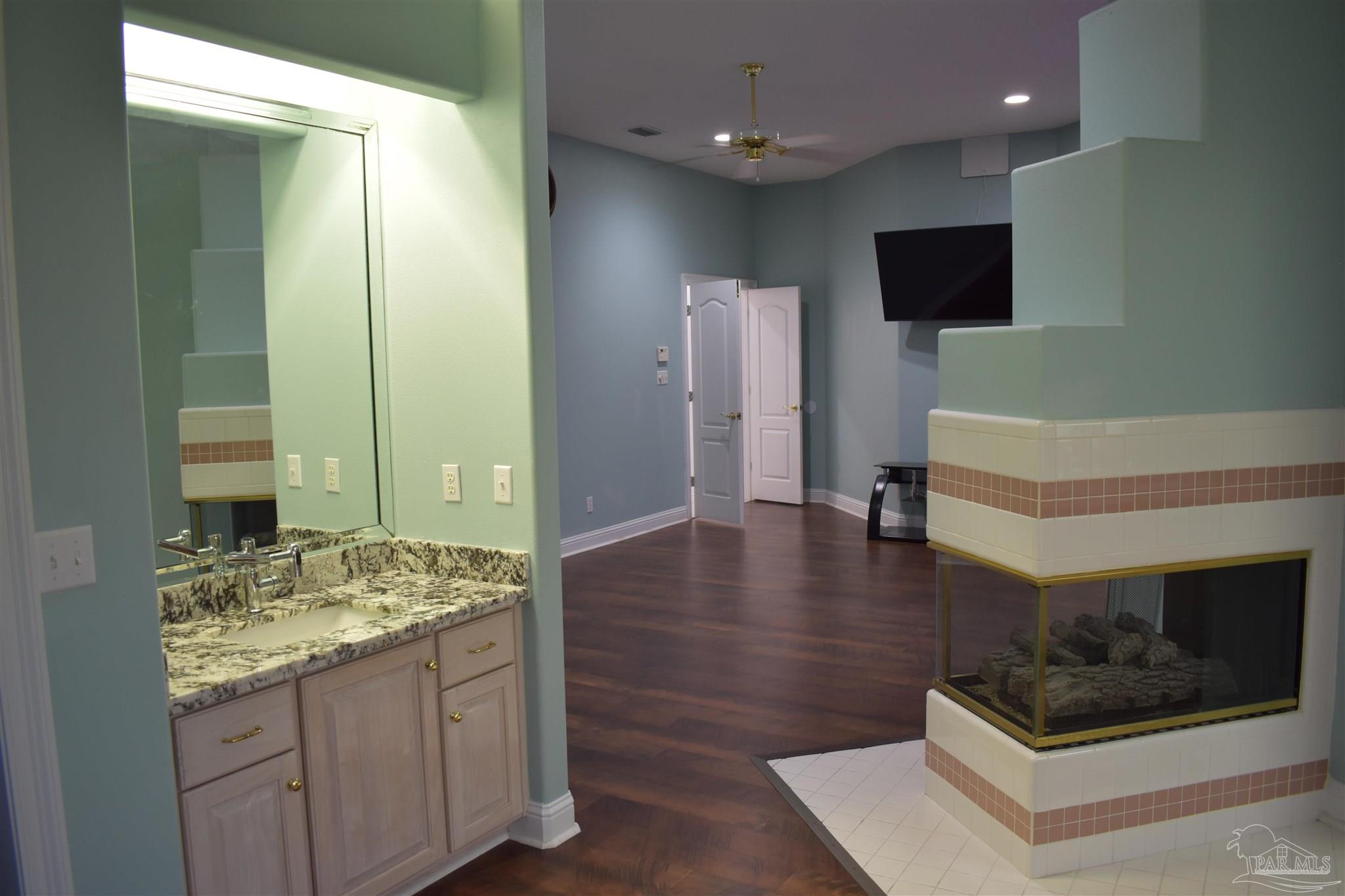 Pace, Florida, 32571, United States, 4 Bedrooms Bedrooms, ,3 BathroomsBathrooms,Residential,For Sale,1933093