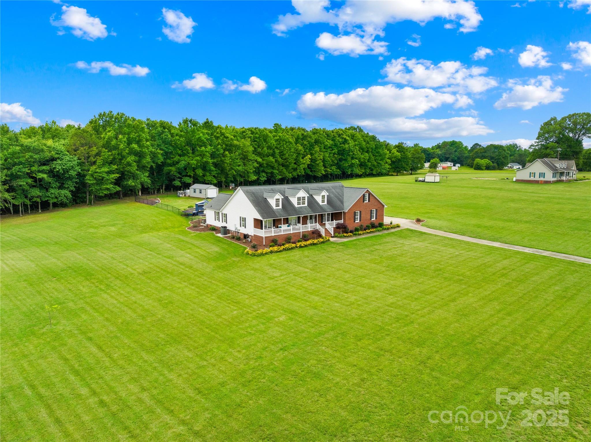 Shelby, North Carolina, 28152, United States, 3 Bedrooms Bedrooms, ,2 BathroomsBathrooms,Residential,For Sale,1847479
