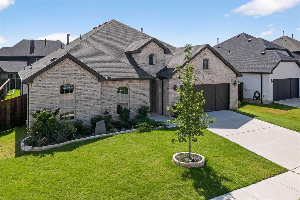 Mansfield, Texas, 76063, United States, 4 Bedrooms Bedrooms, ,4 BathroomsBathrooms,Residential,For Sale,1937764