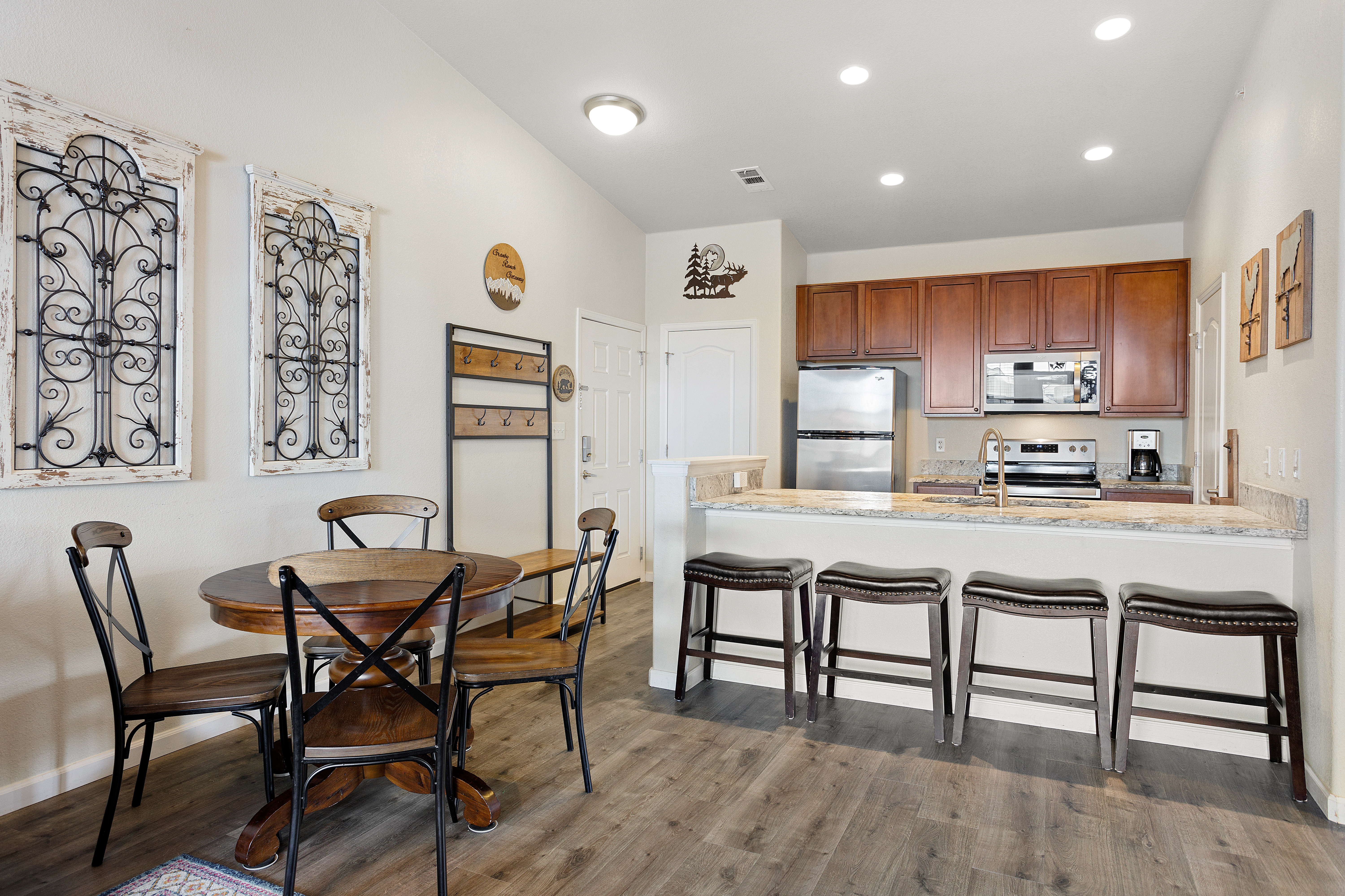  Desirable Top Floor Mountain Getaway In Aspen Meadows - 物件實景