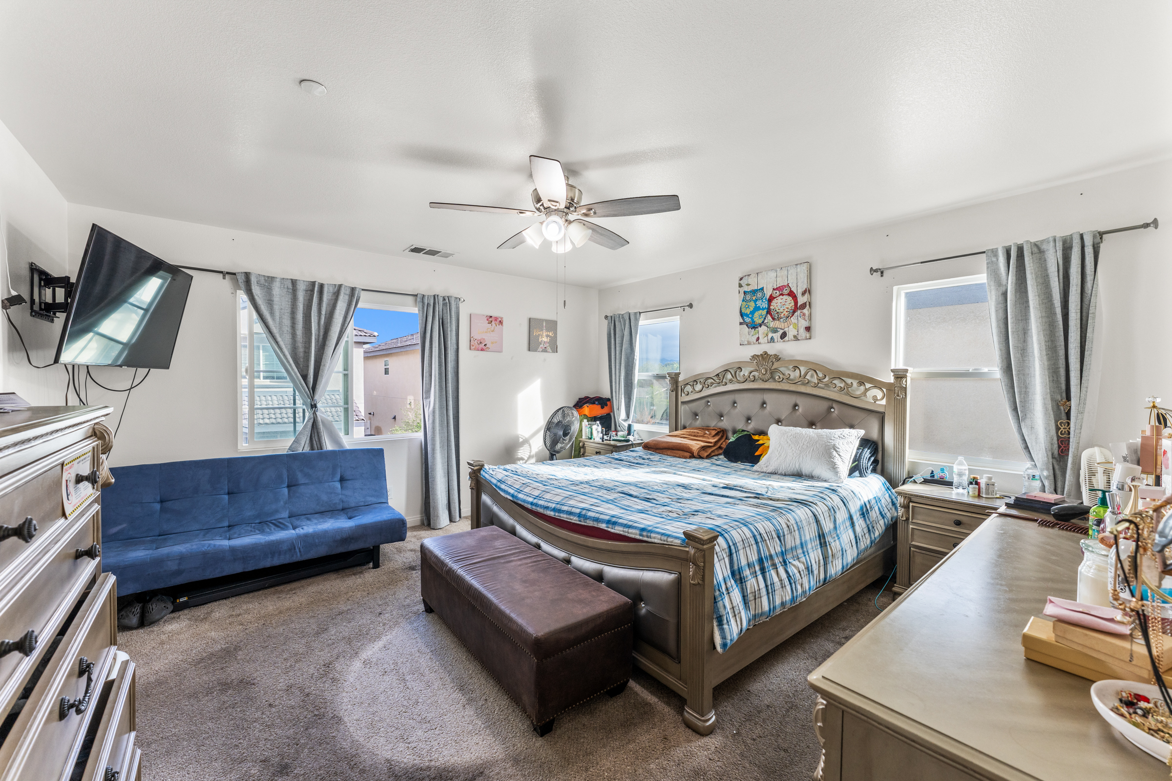 Colton, California, 92324, United States, 4 Bedrooms Bedrooms, ,2 BathroomsBathrooms,Residential,For Sale,2009310