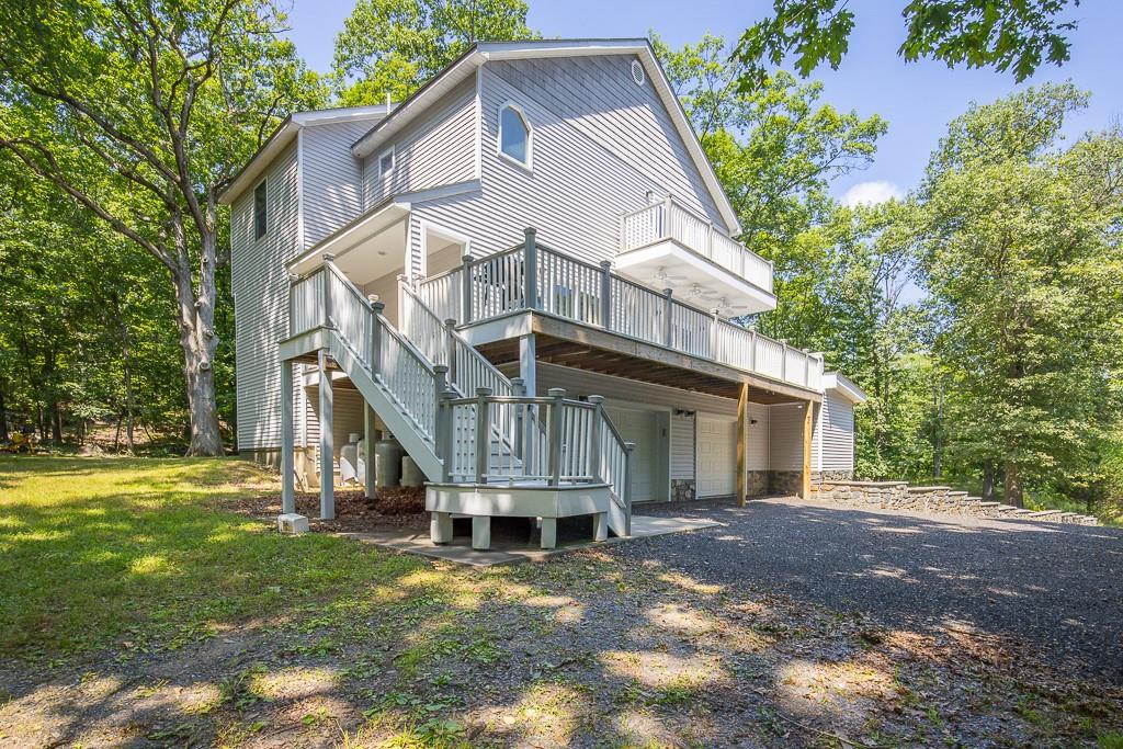 Fort Montgomery, New York, 10922, United States, 4 Bedrooms Bedrooms, ,3 BathroomsBathrooms,Residential,For Sale,1974942