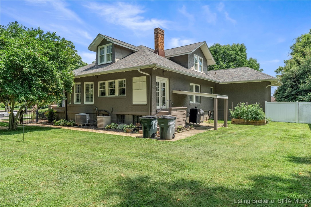 Jeffersonville, Indiana, 47130, United States, 4 Bedrooms Bedrooms, ,4 BathroomsBathrooms,Residential,For Sale,1897686