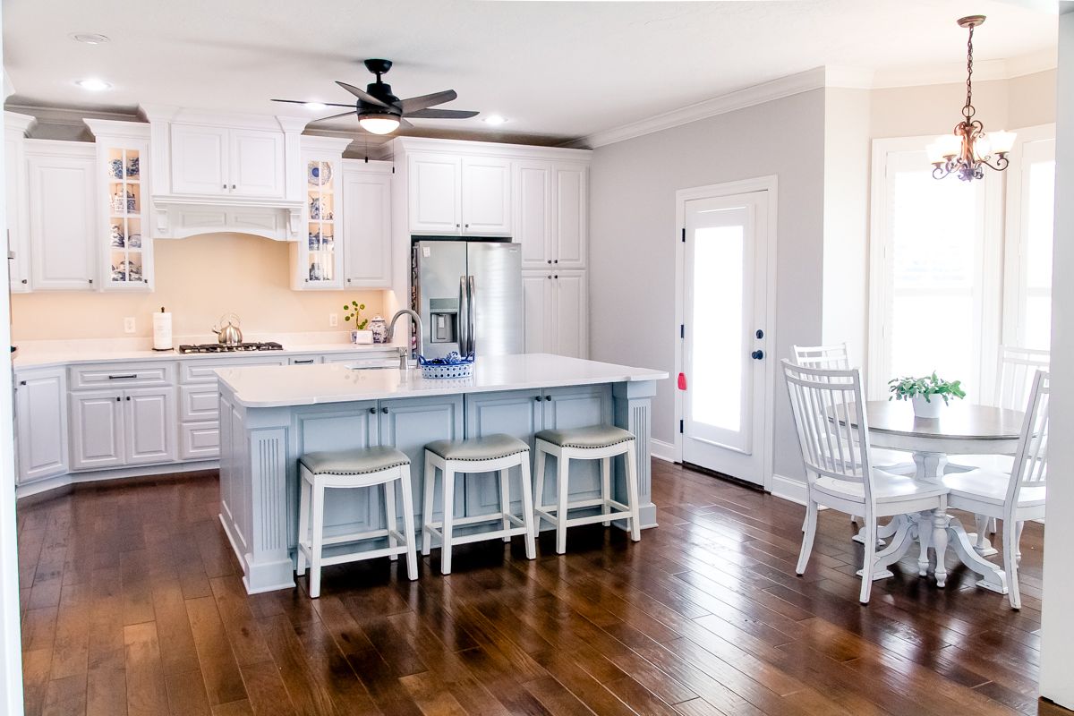 Union City, Tennessee, 38261, United States, 4 Bedrooms Bedrooms, ,4 BathroomsBathrooms,Residential,For Sale,1943312