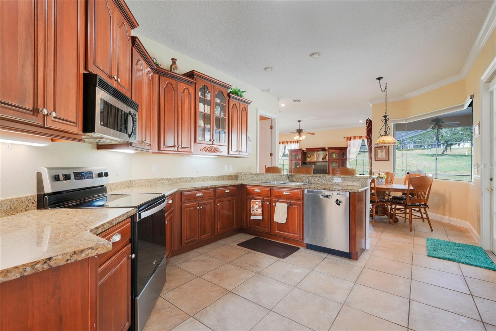 MINNEOLA, Florida, 34715, United States, 4 Bedrooms Bedrooms, ,4 BathroomsBathrooms,Residential,For Sale,1933322