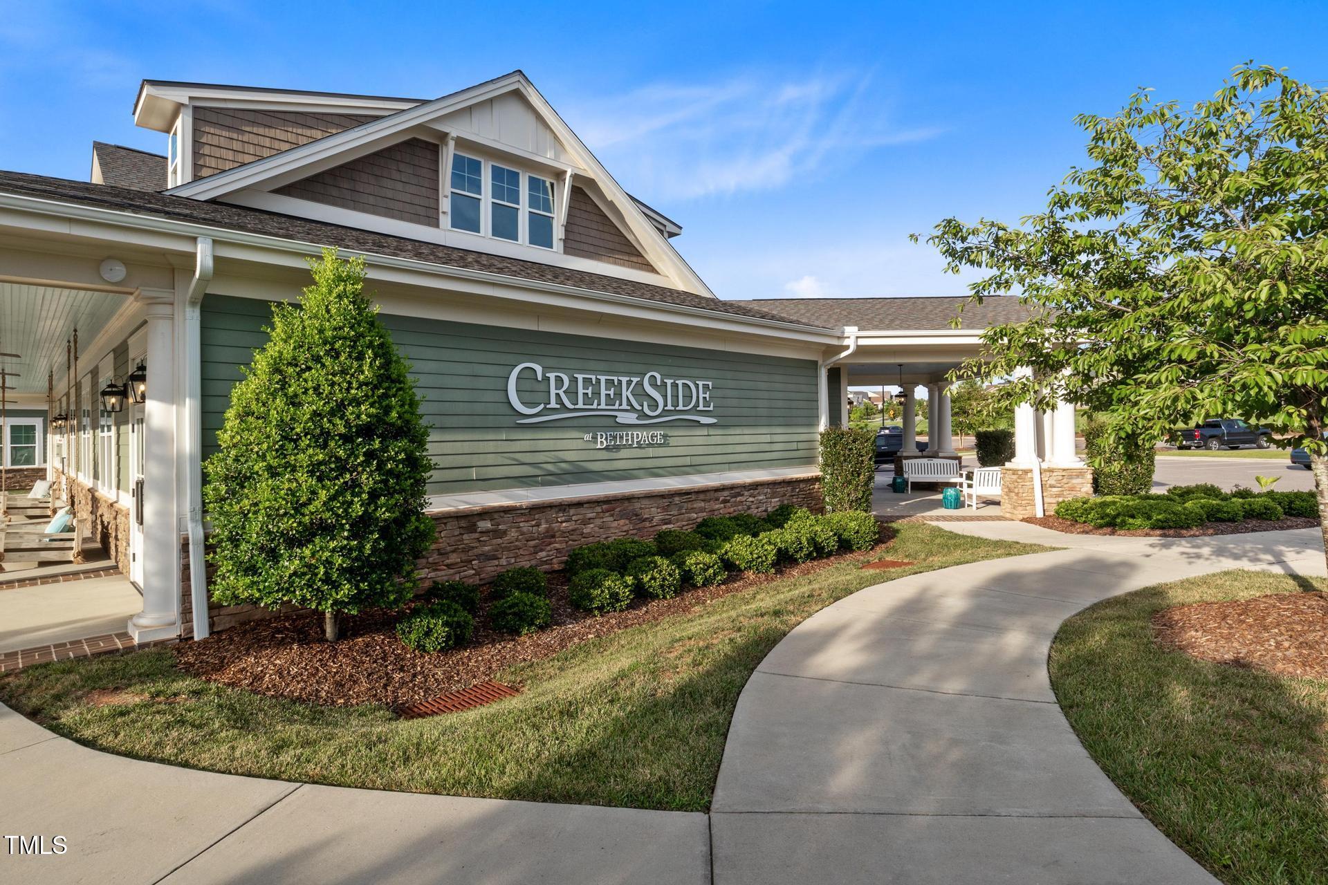 Durham, North Carolina, 27703, United States, 2 Bedrooms Bedrooms, ,2 BathroomsBathrooms,Residential,For Sale,1882419
