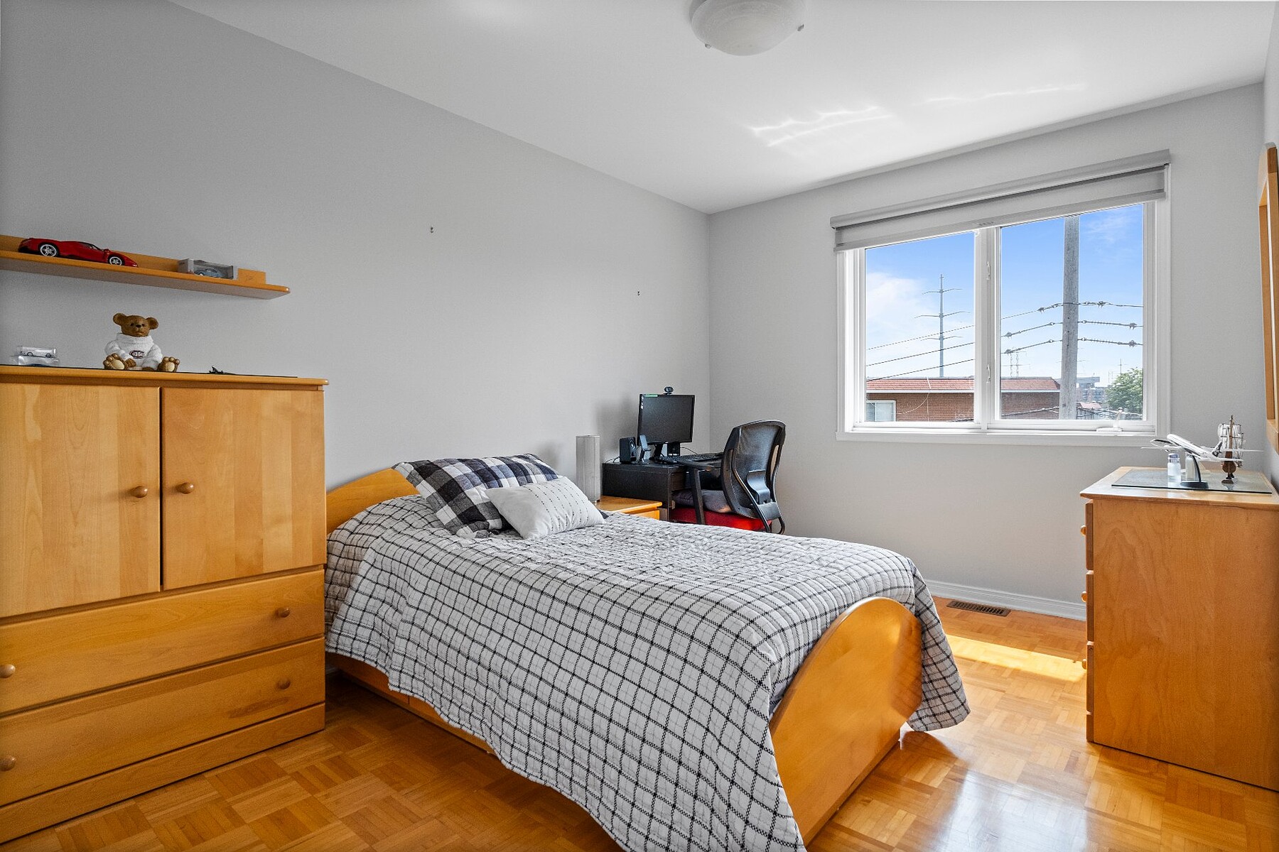  Saint-Léonard, Montréal - 物件實景